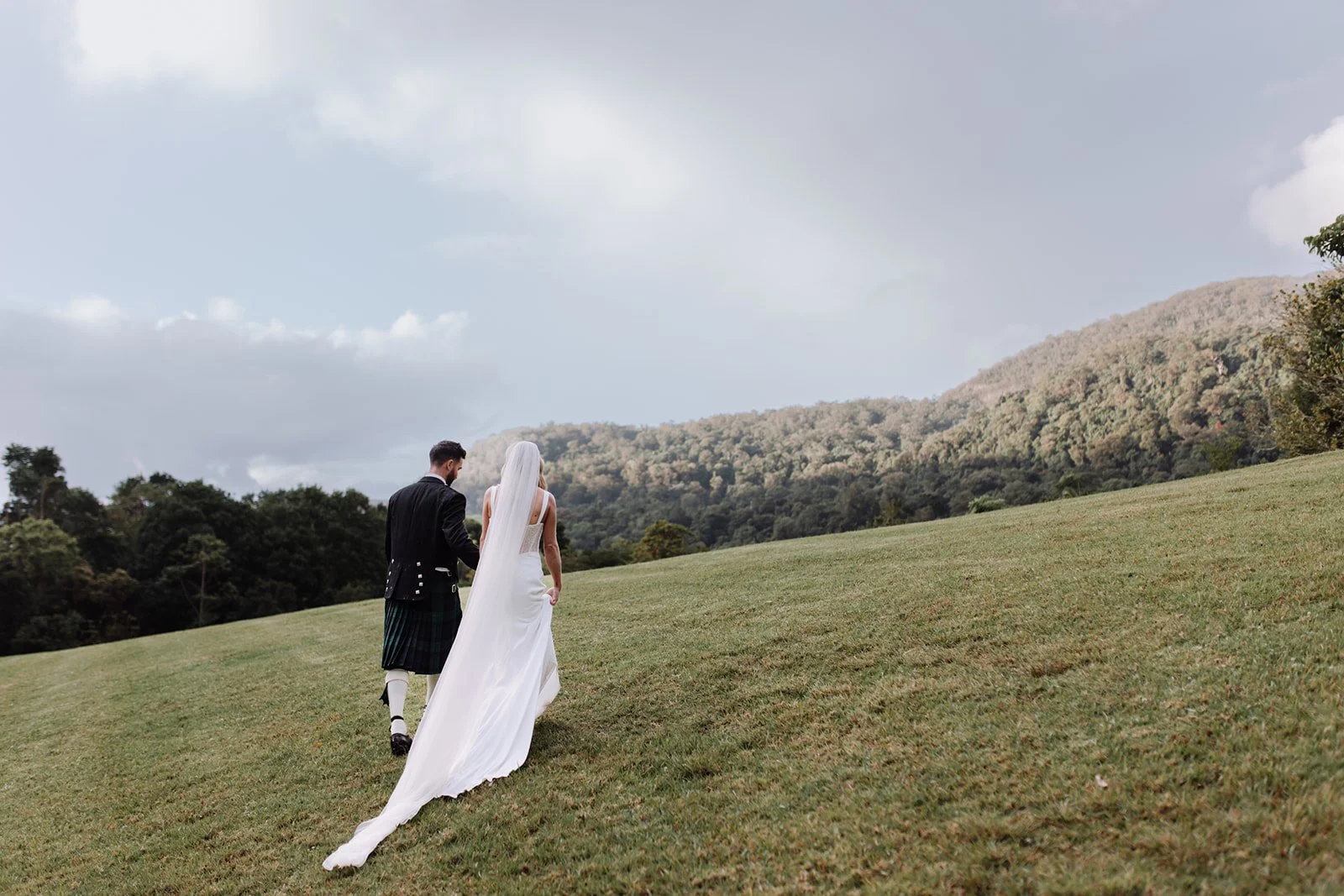 romance-era-byron-bay-wedding-photographyEditorial-240-super-8.jpg
