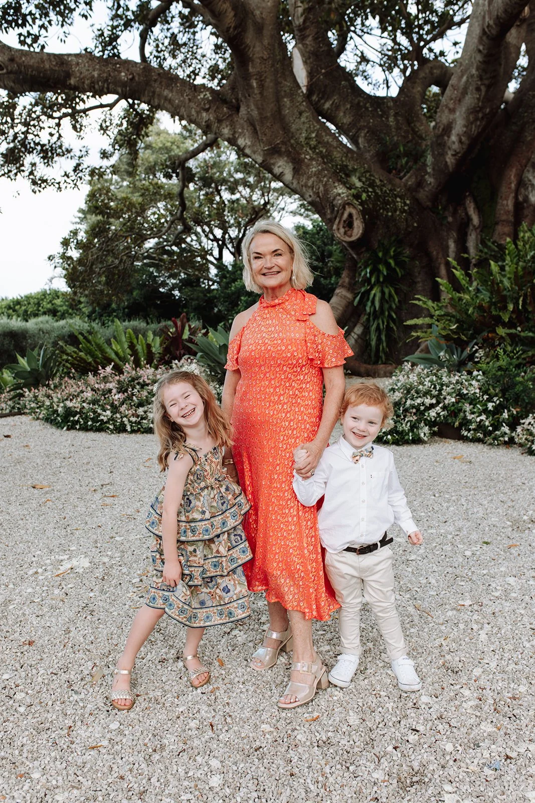 byron-bay-35mm-wedding-GroupPhotos-39-super-8.jpg