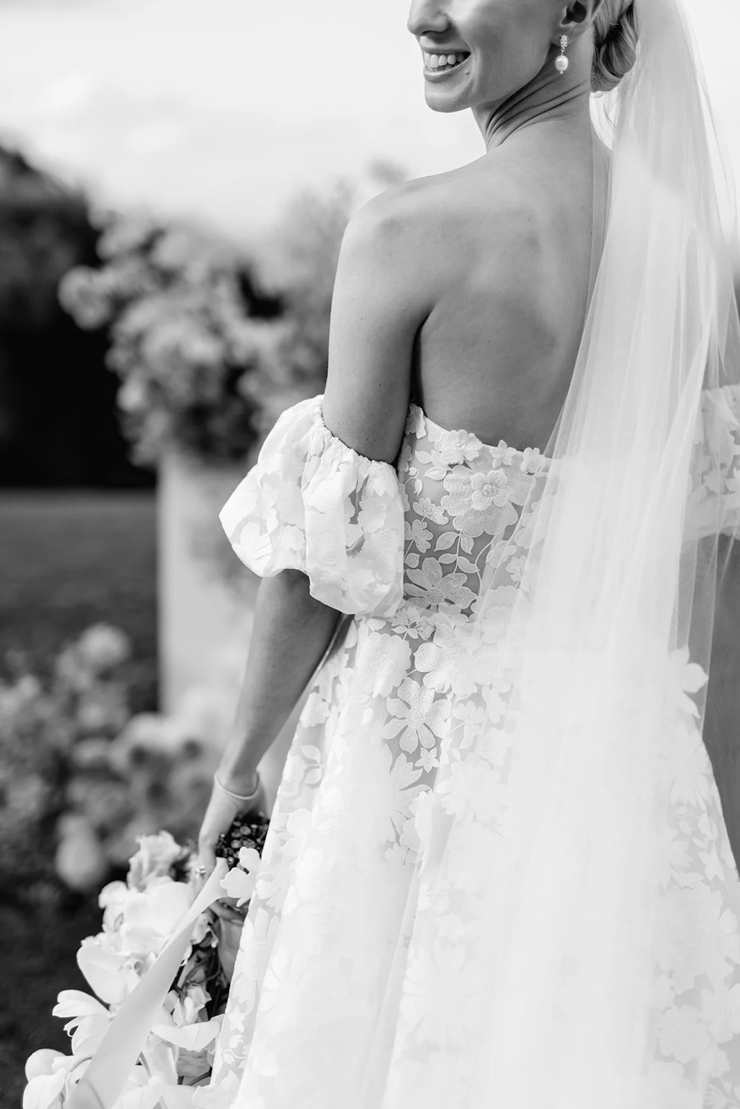 editorial-romance-era-maleny-manor-wedding-jack-127_websize.jpg