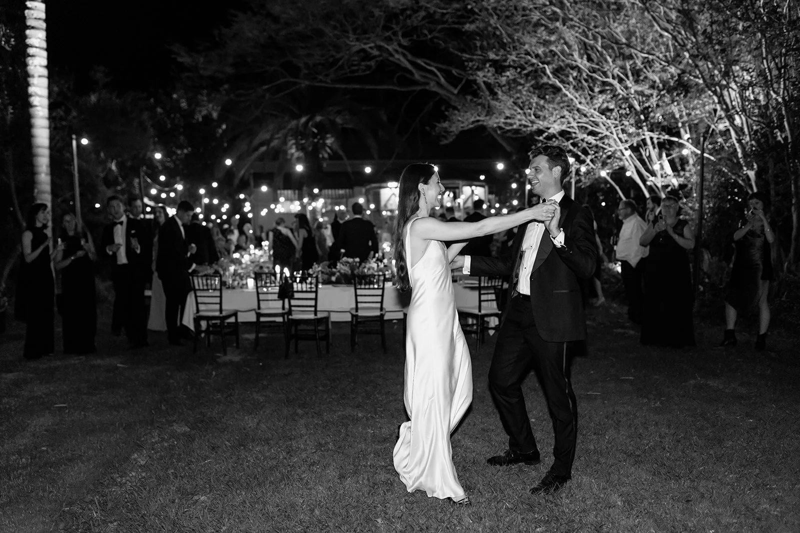 romance-era-super-8-wedding-filmReception-220_websize.jpg