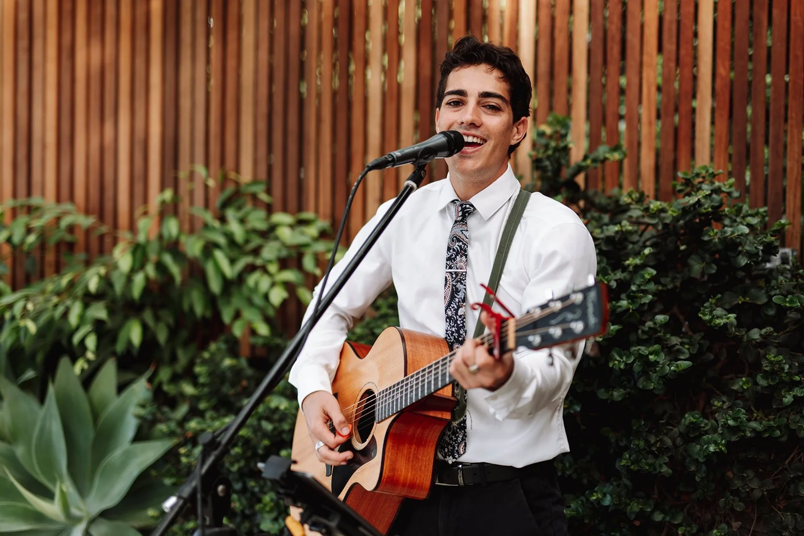 byron-bay-35mm-wedding-Reception-79-super-8.jpg