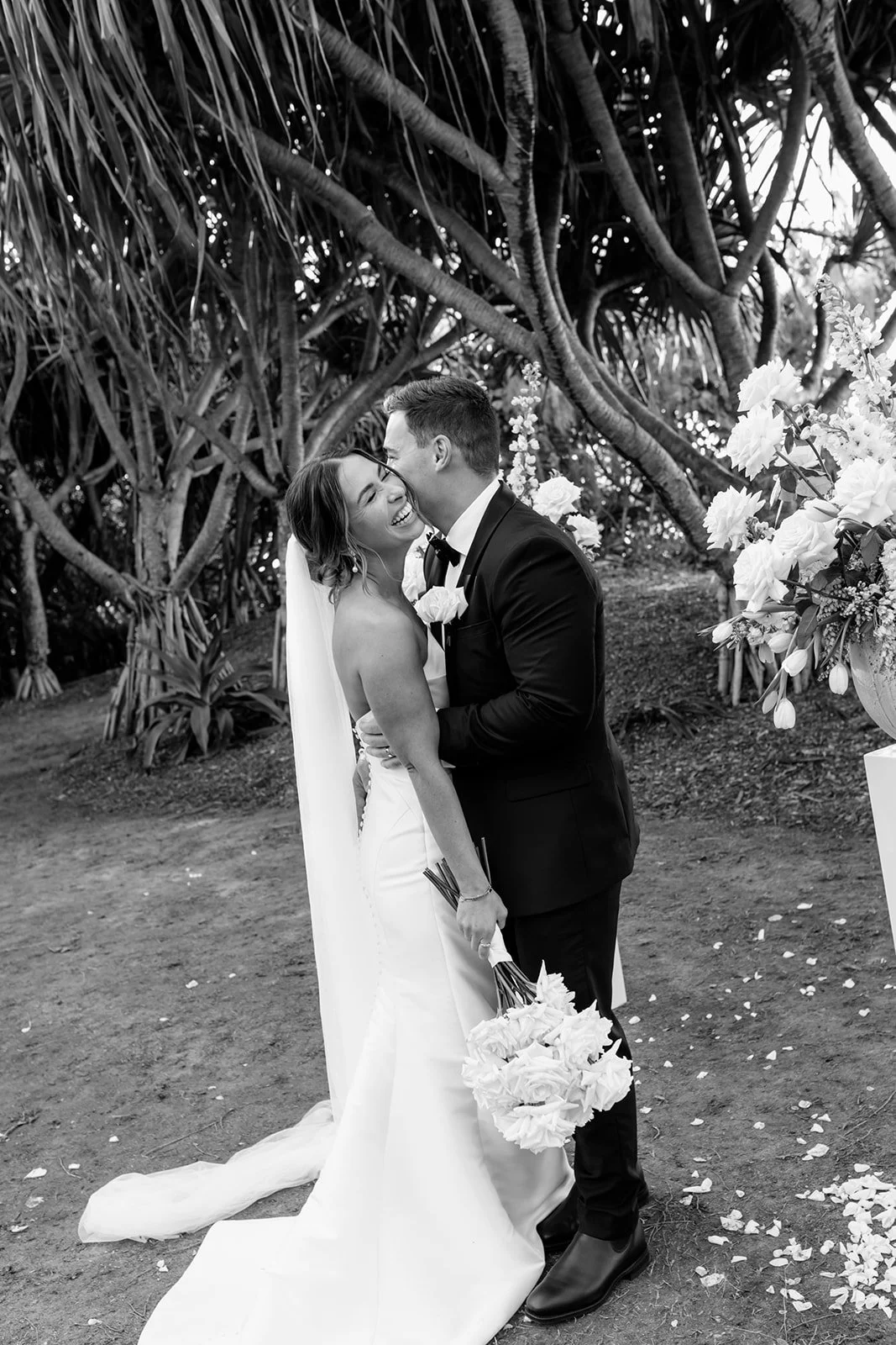 byron-bay-super-8-wedding-Editorial-36_websize.jpg