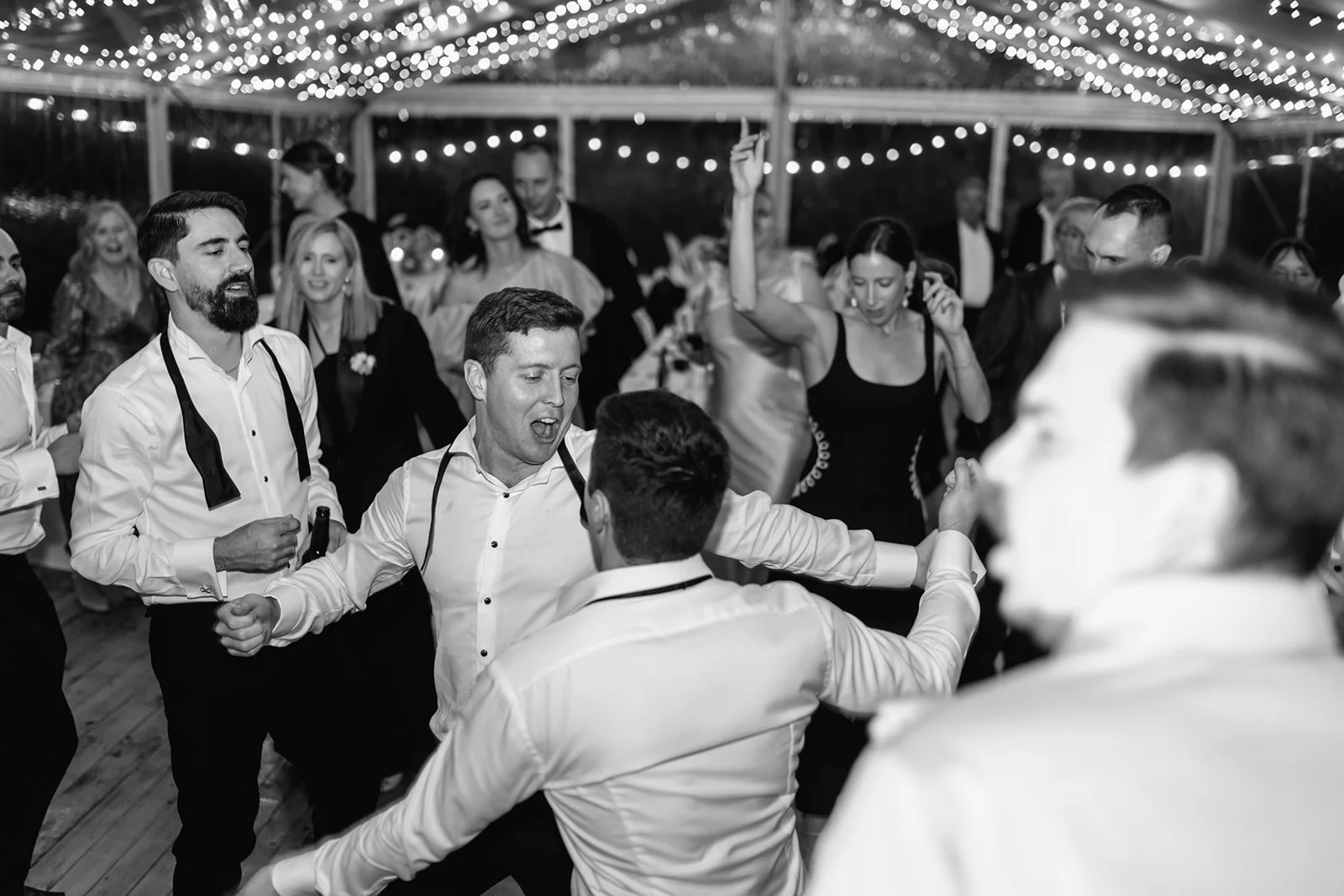 reception-romance-era-maleny-manor-wedding-jack-458_websize.jpg