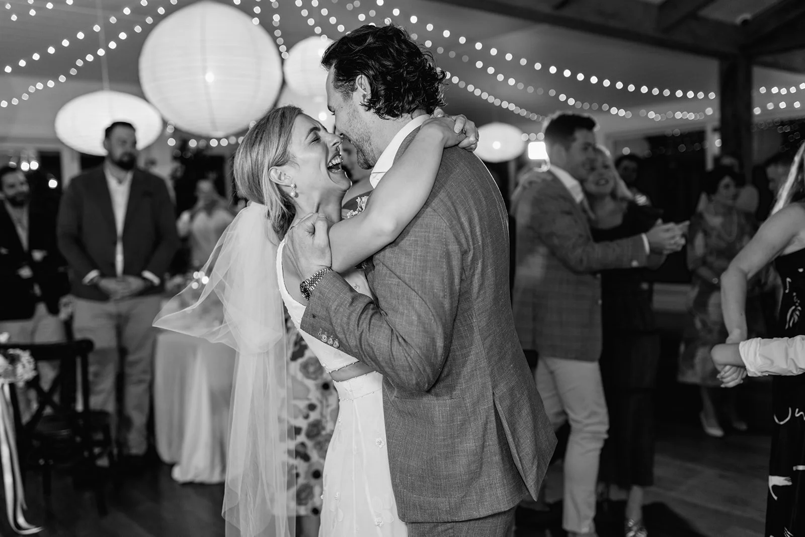 byron-bay-35mm-wedding-Reception-255-super-8.jpg