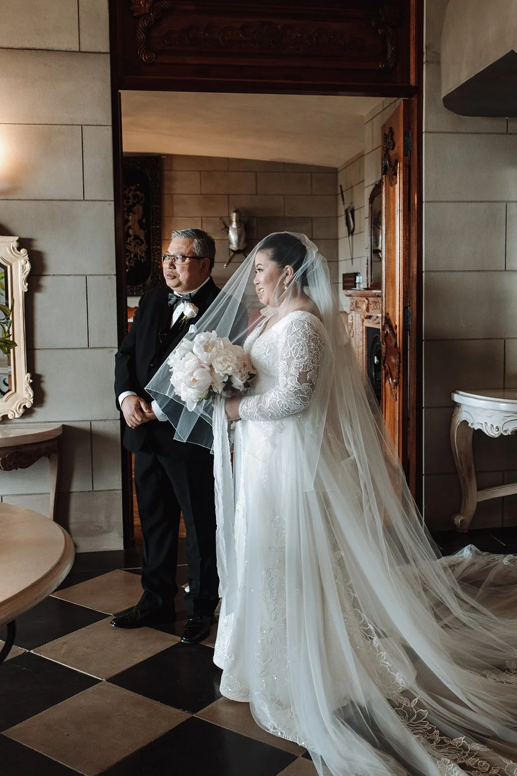 campbell-point-house-wedding-Veronica-162-super-8.jpg