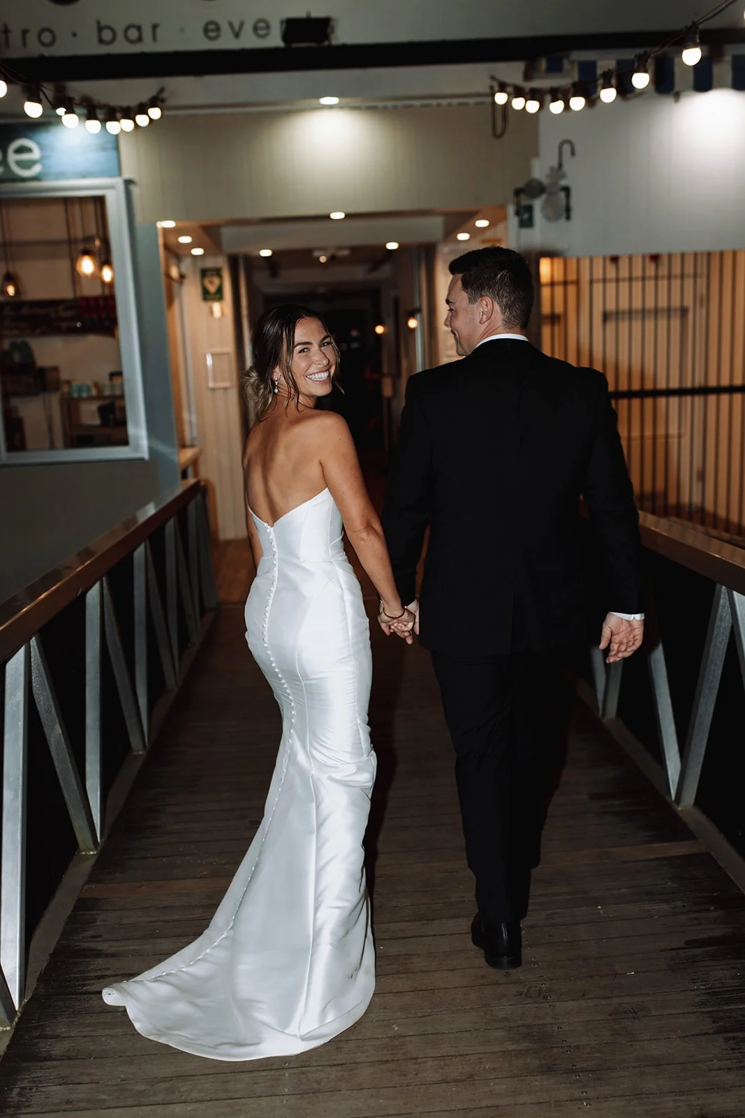 byron-bay-super-8-wedding-Reception-259_websize.jpg