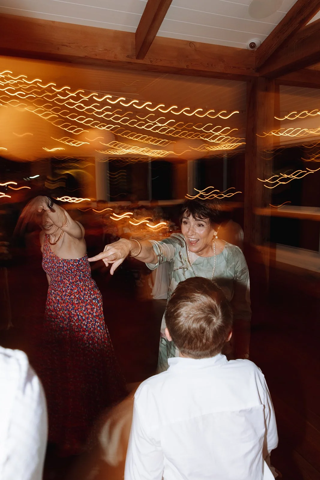 byron-bay-35mm-wedding-Reception-323-super-8.jpg
