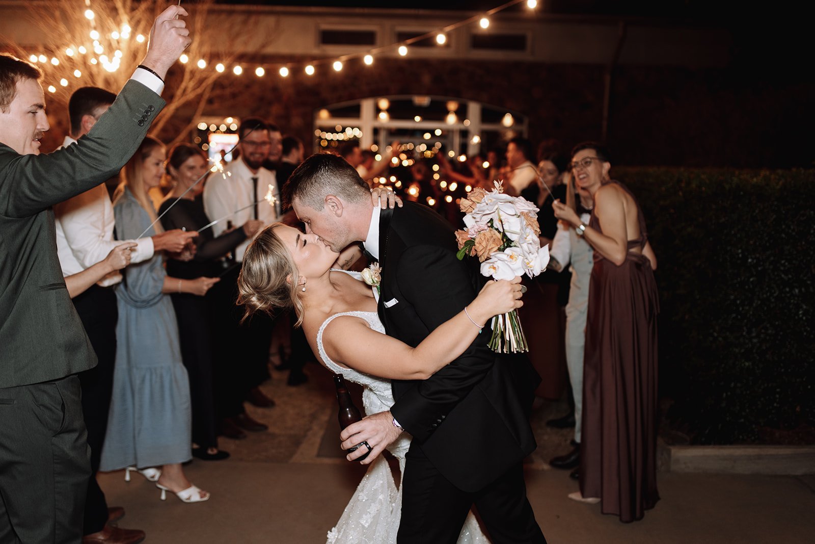 romance-era-super-8-wedding-filmReception-365_websize.jpg