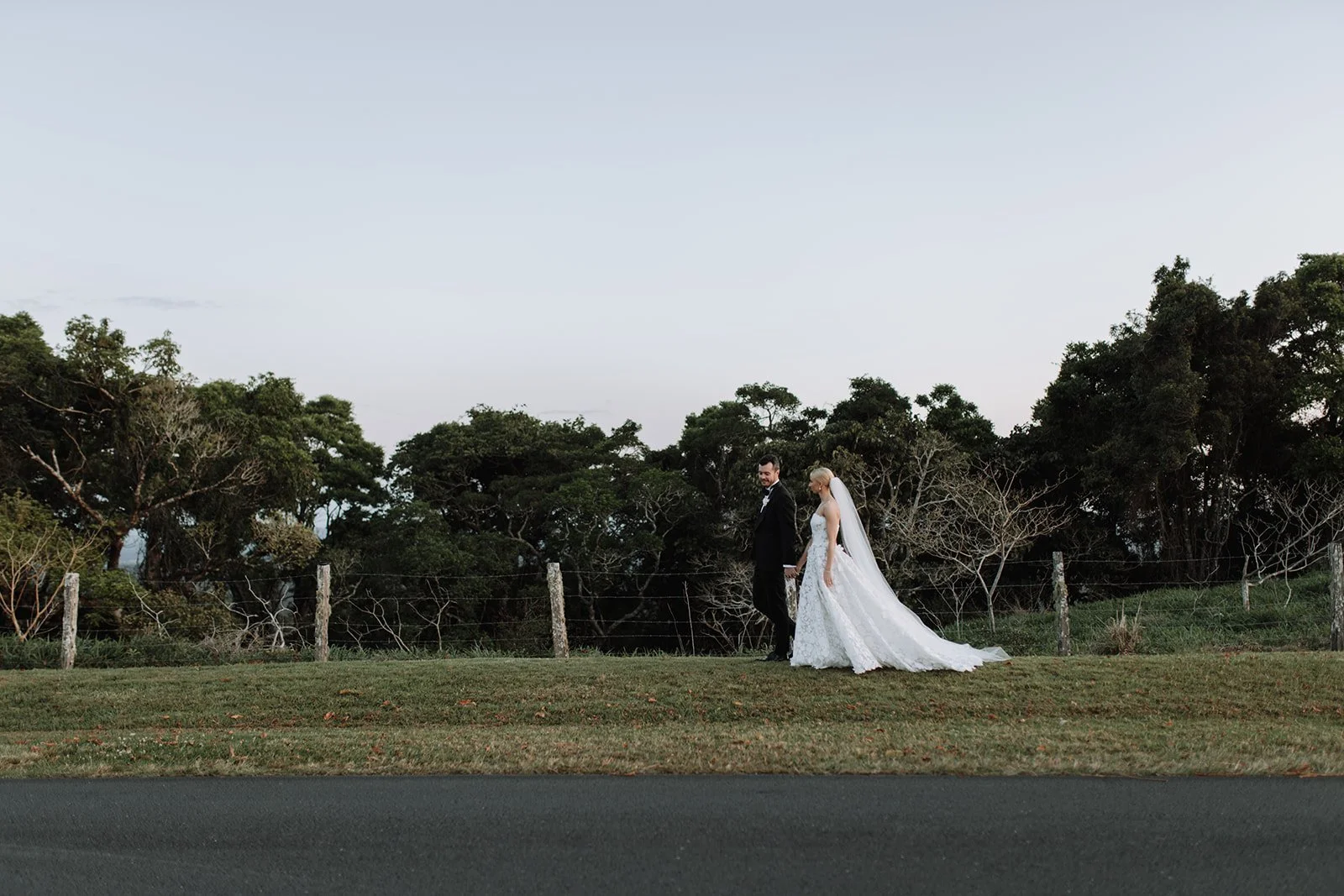 editorial-romance-era-maleny-manor-wedding-jack-477_websize.jpg