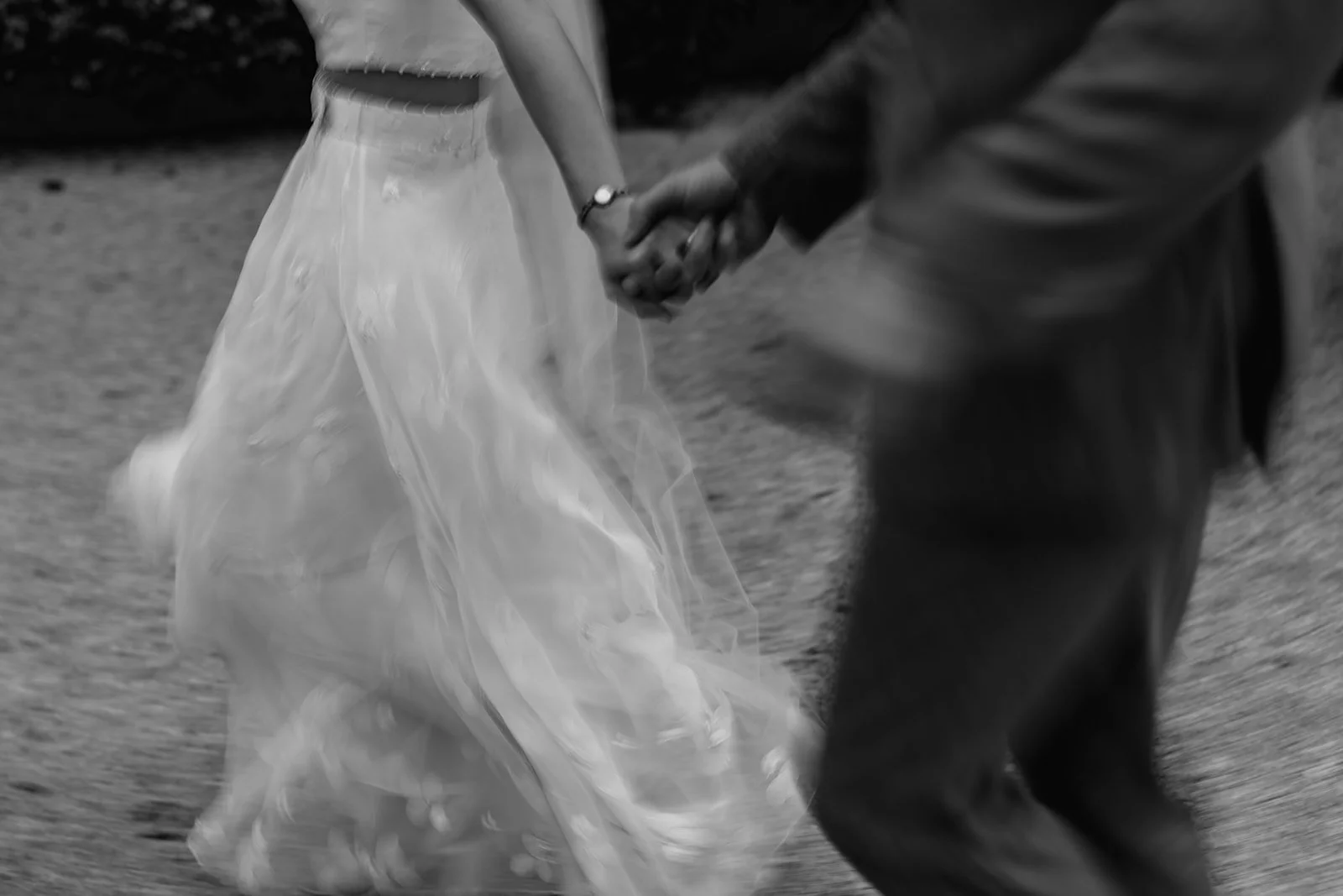 byron-bay-35mm-wedding-Editorial-398-super-8.jpg