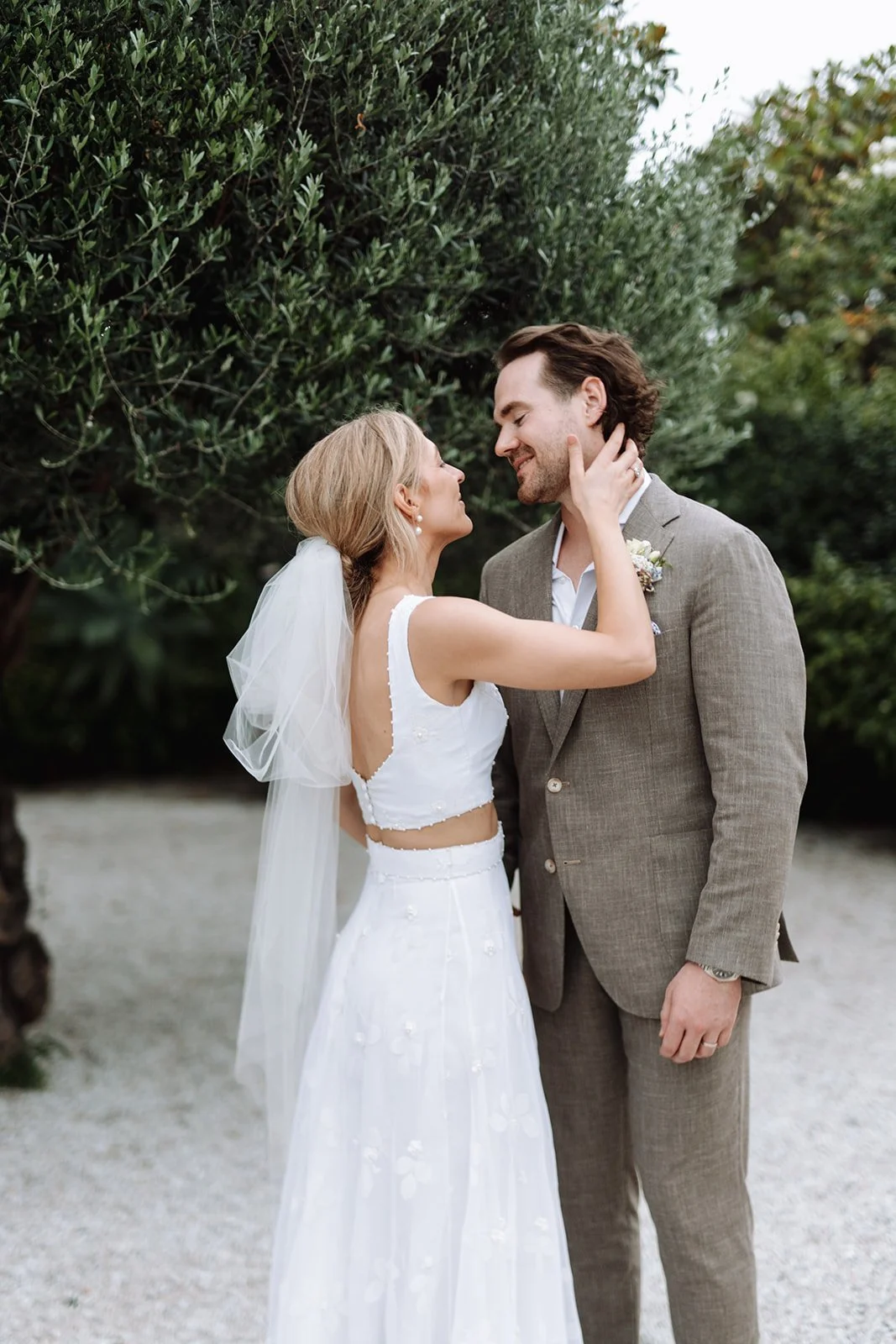 byron-bay-35mm-wedding-Editorial-416-super-8.jpg