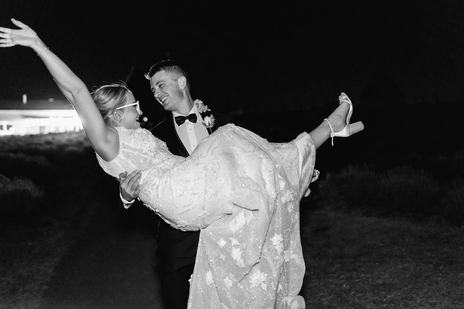 romance-era-super-8-wedding-filmReception-330_websize.jpg