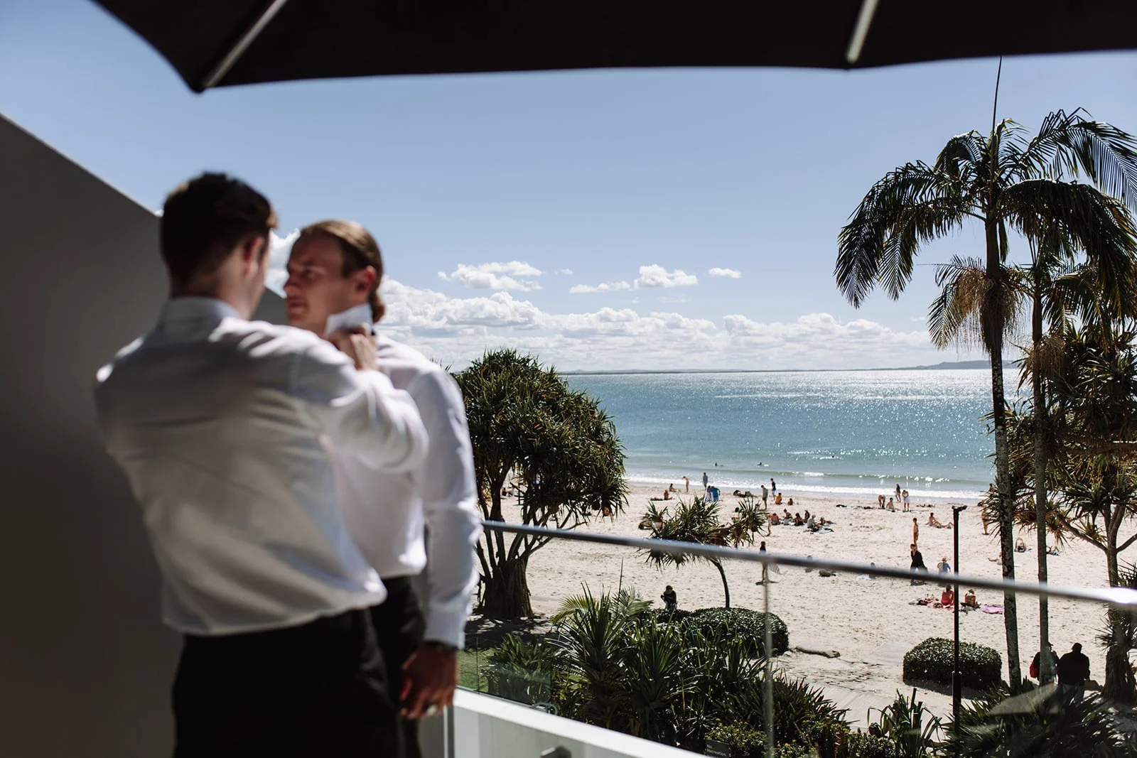 byron-bay-super-8-wedding-CallumPrep-26_websize.jpg