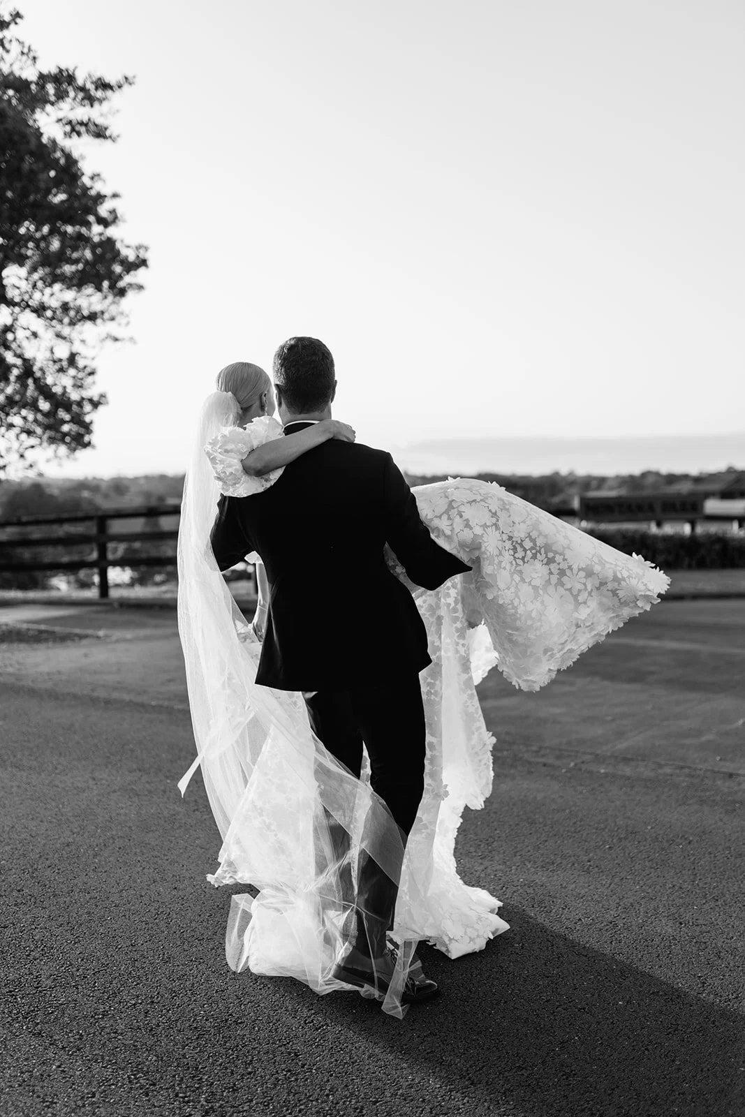 editorial-romance-era-maleny-manor-wedding-jack-290_websize.jpg