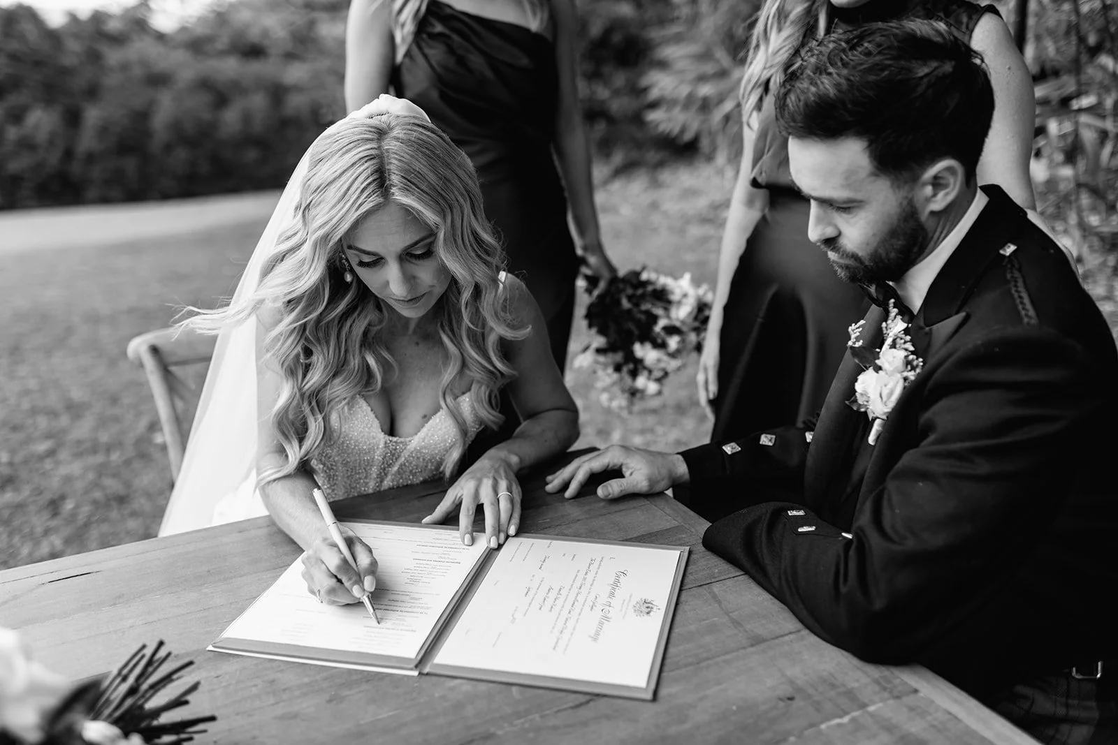 romance-era-byron-bay-wedding-photographyCeremony-159-super-8.jpg