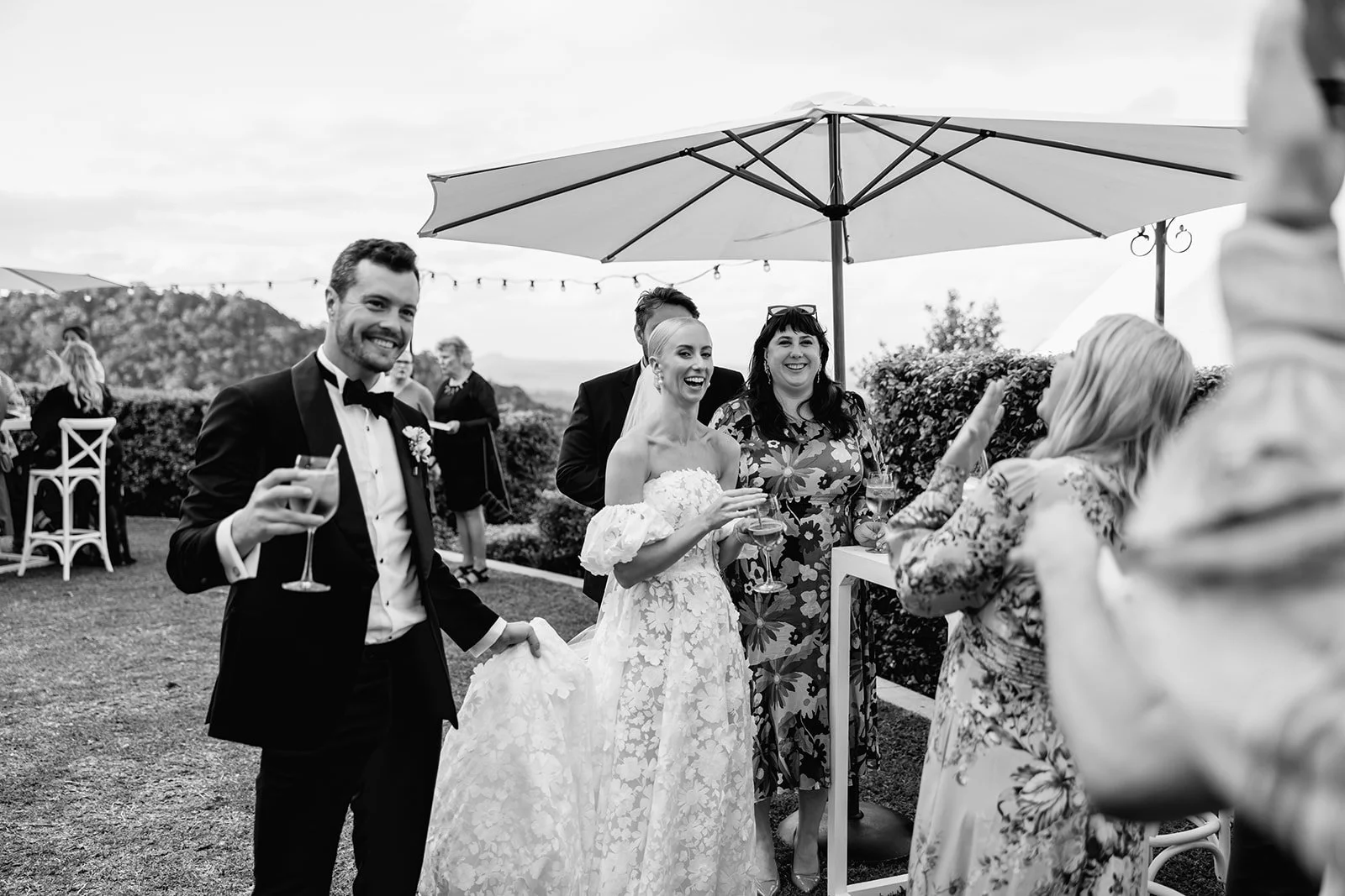 cocktail-hour-romance-era-maleny-manor-wedding-jack-96_websize.jpg