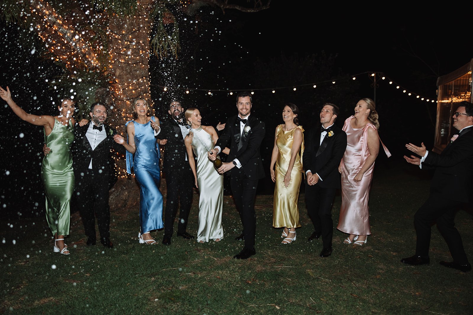 direct-flash-romance-era-maleny-manor-wedding-jack-4_websize.jpg