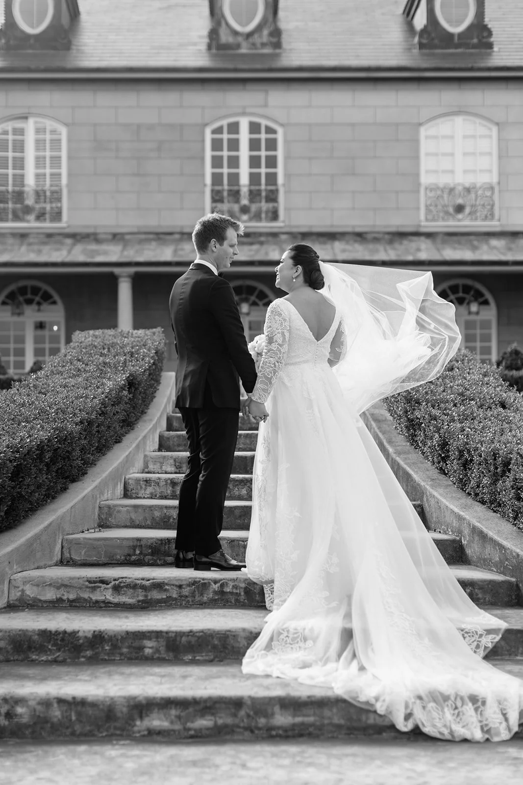 campbell-point-house-wedding-Editorial-14-super-8.jpg