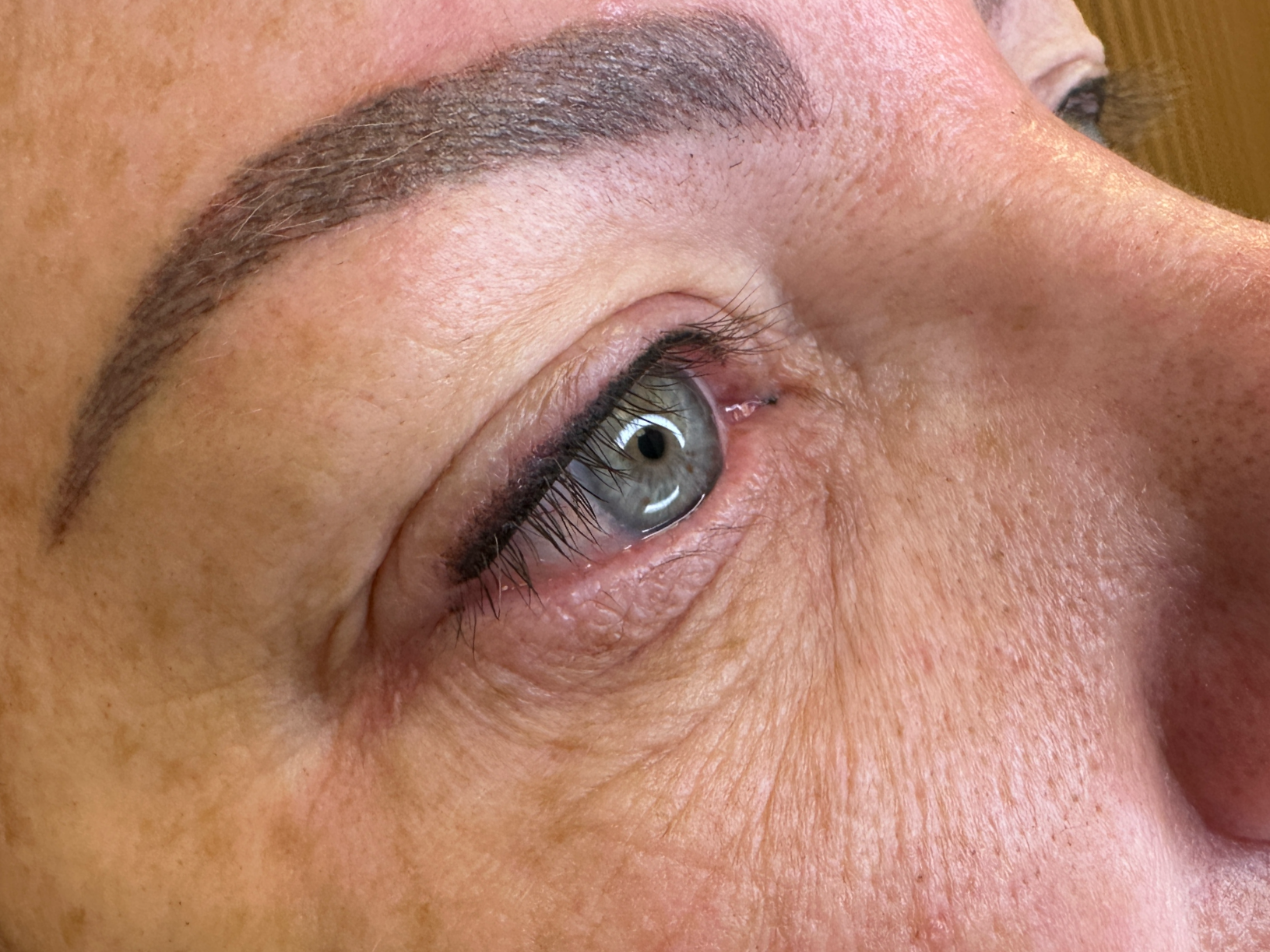 Top Lash Line by Jonny 