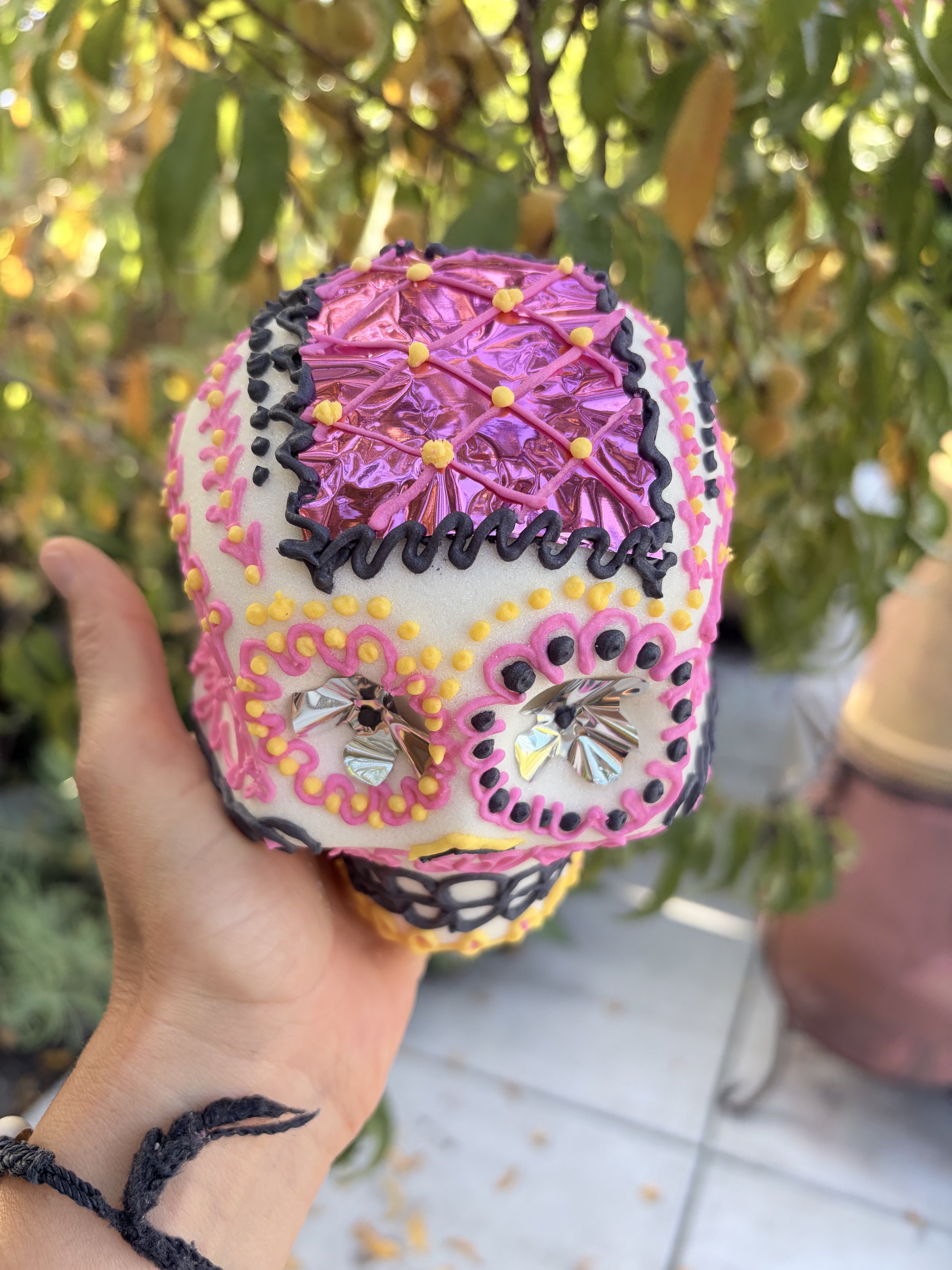 Calavera cresta de gallo detail 1.jpeg