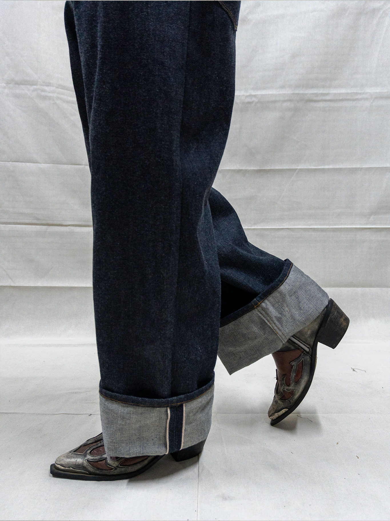 JEANS SELVEDGE 2.png