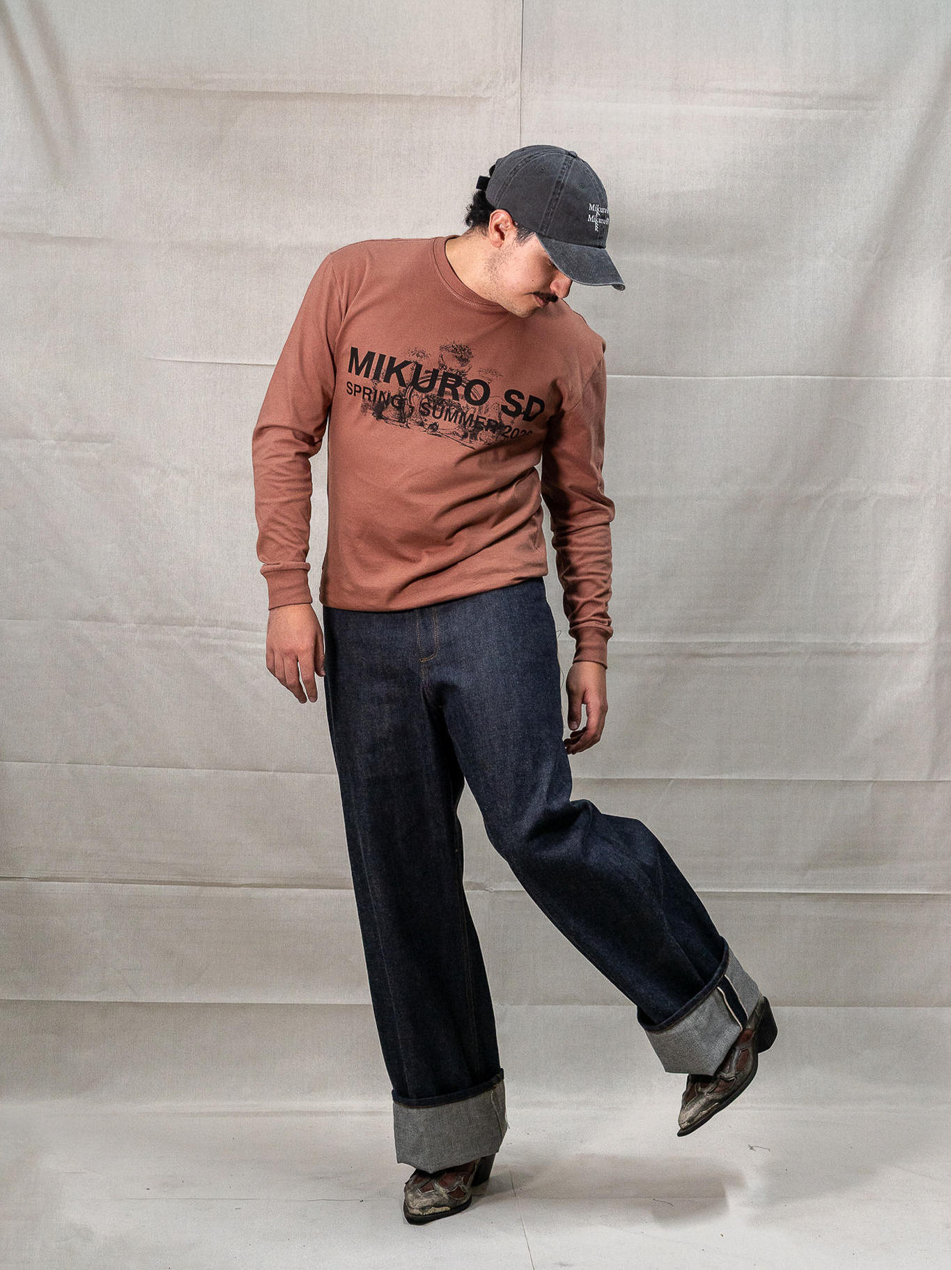 JEANS SELVEDGE 1.png