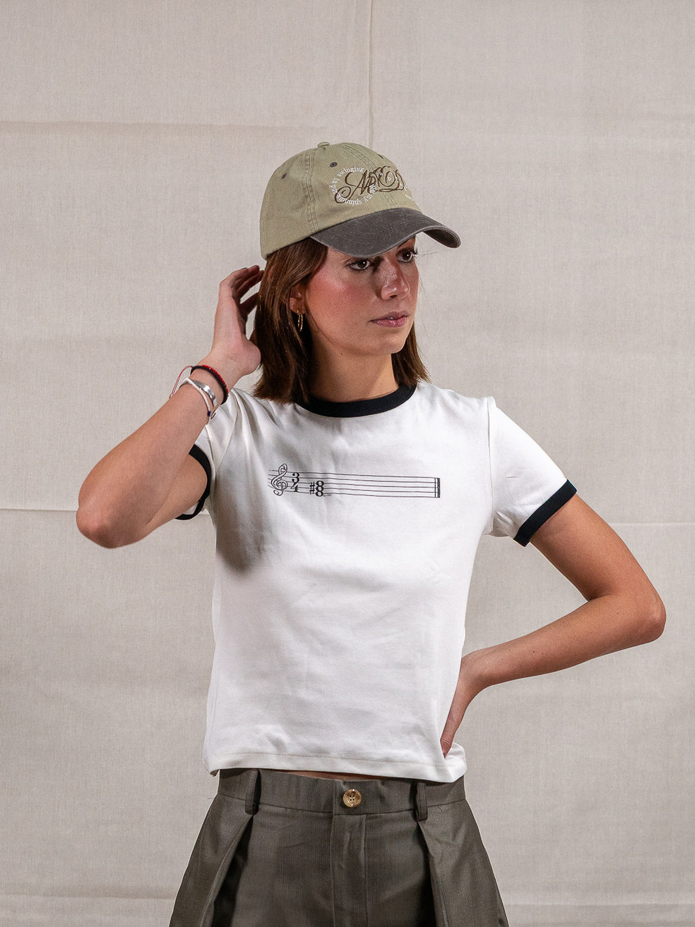 TSHIRT PENTAGRAMA.png