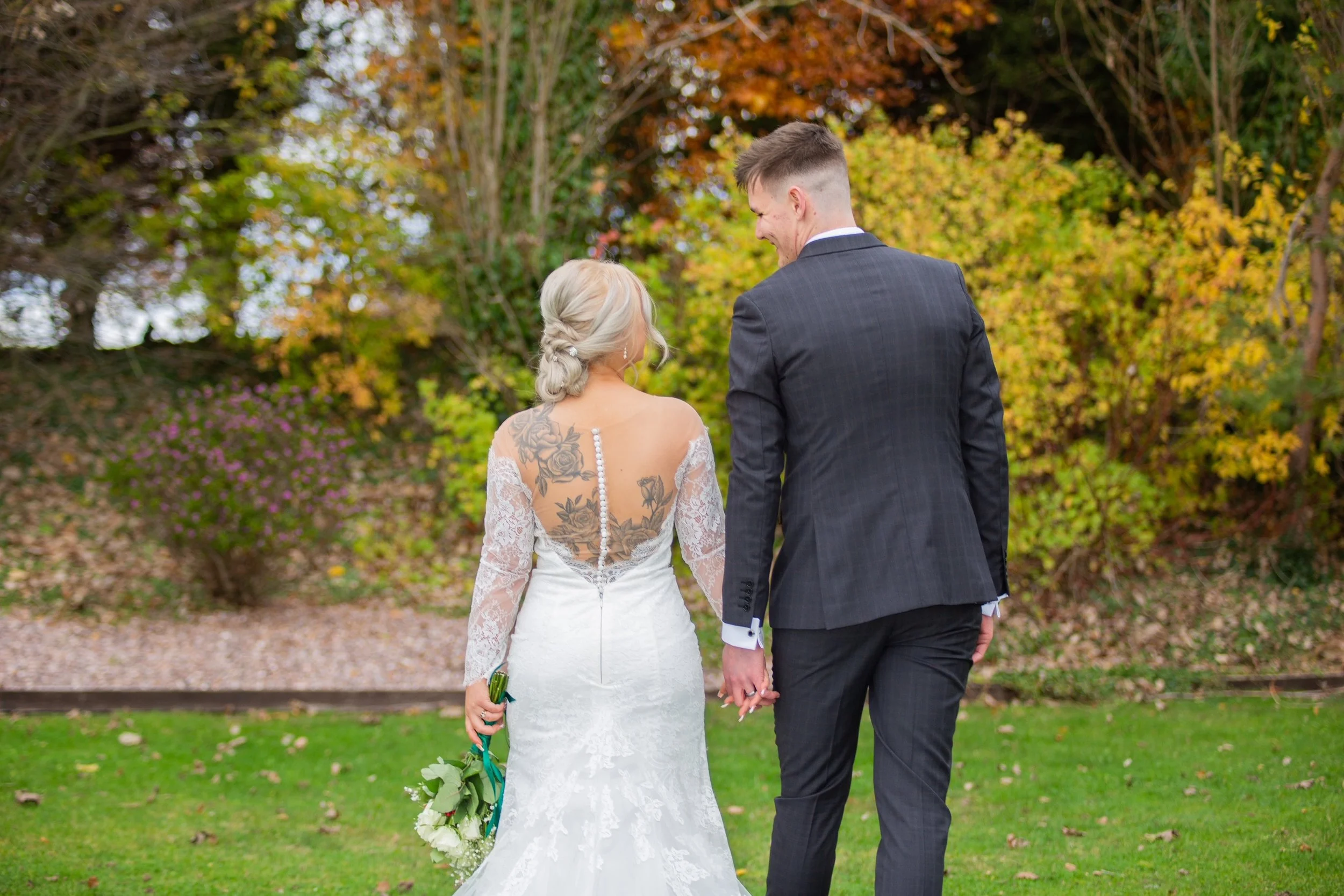 The happy couple @PhillipInghamPhotography