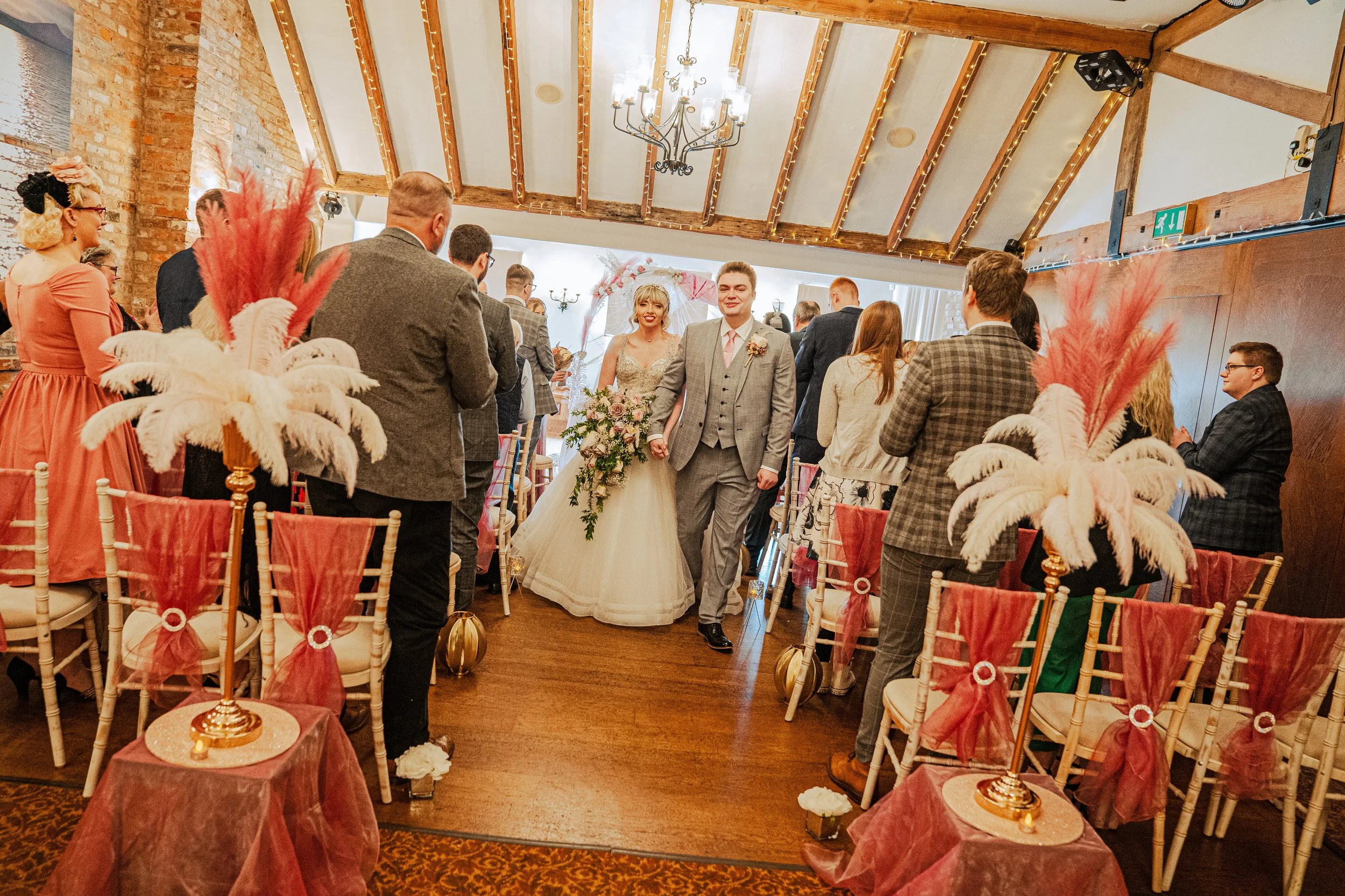 An explosion of pink, gold and feathers @KeraRobson