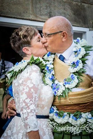 The happy couple @PaulAingerPhotography