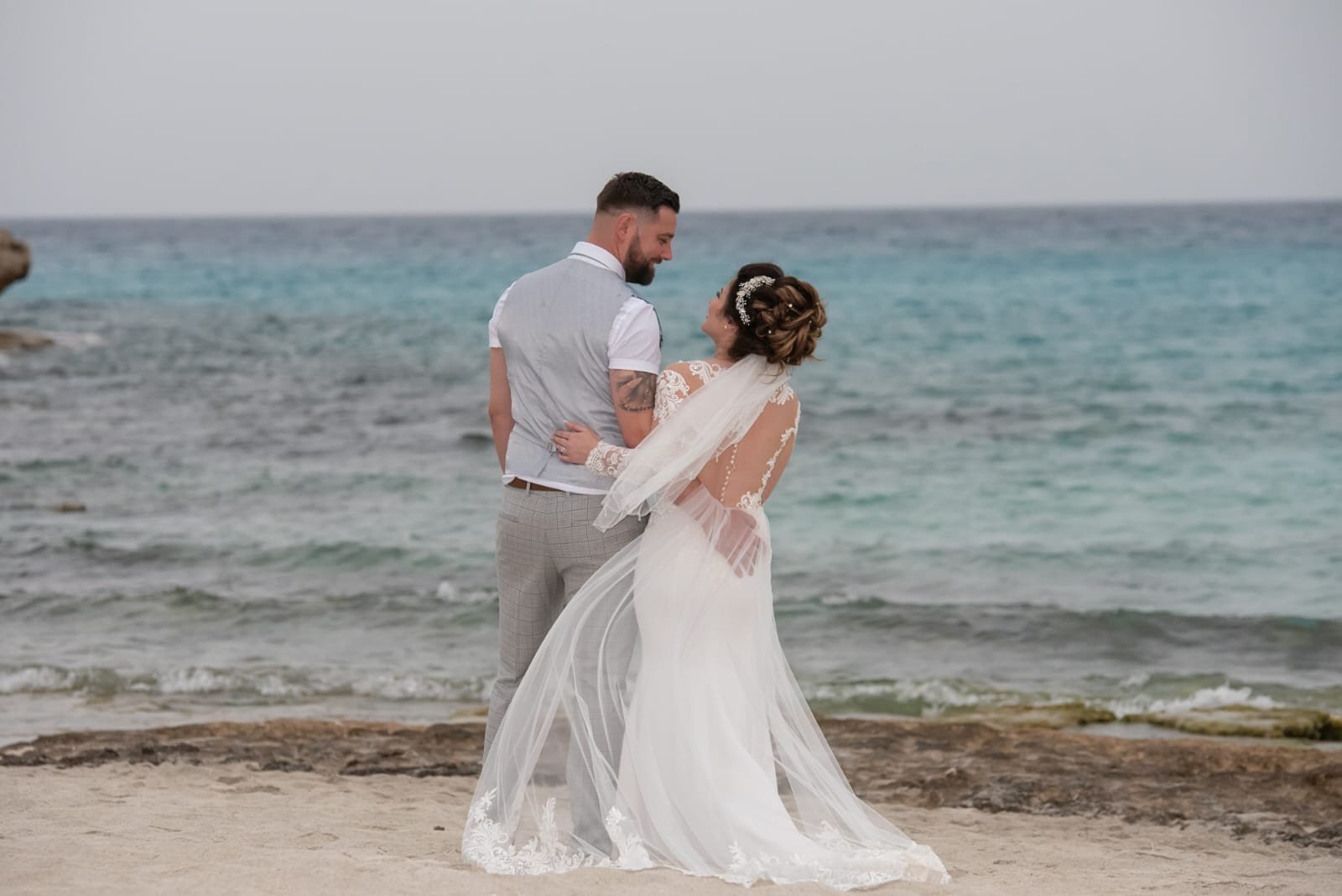 The sea making the most perfect of backdrops @Retina Art Photography