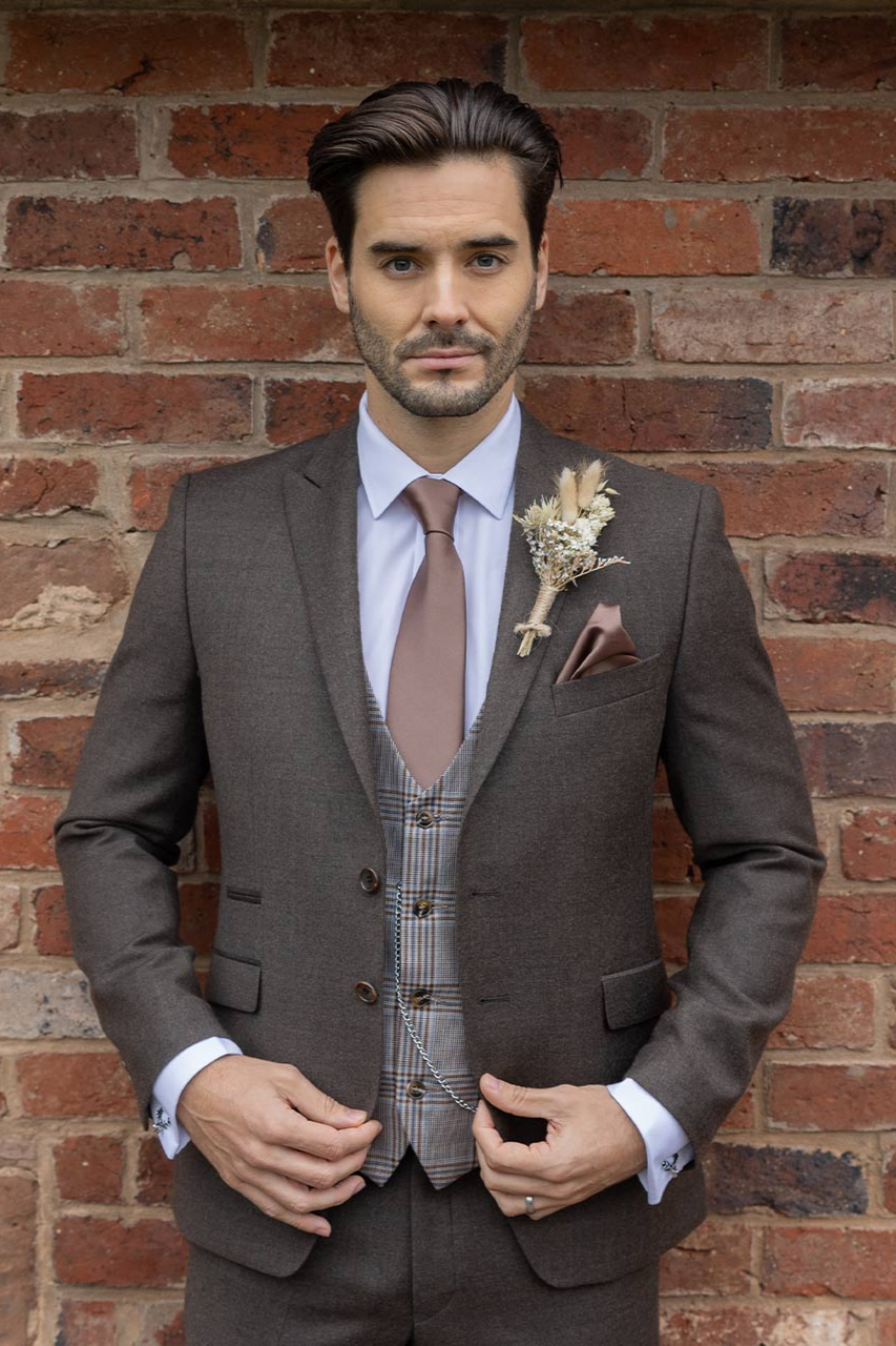 Cheltenham | Brown Flannel