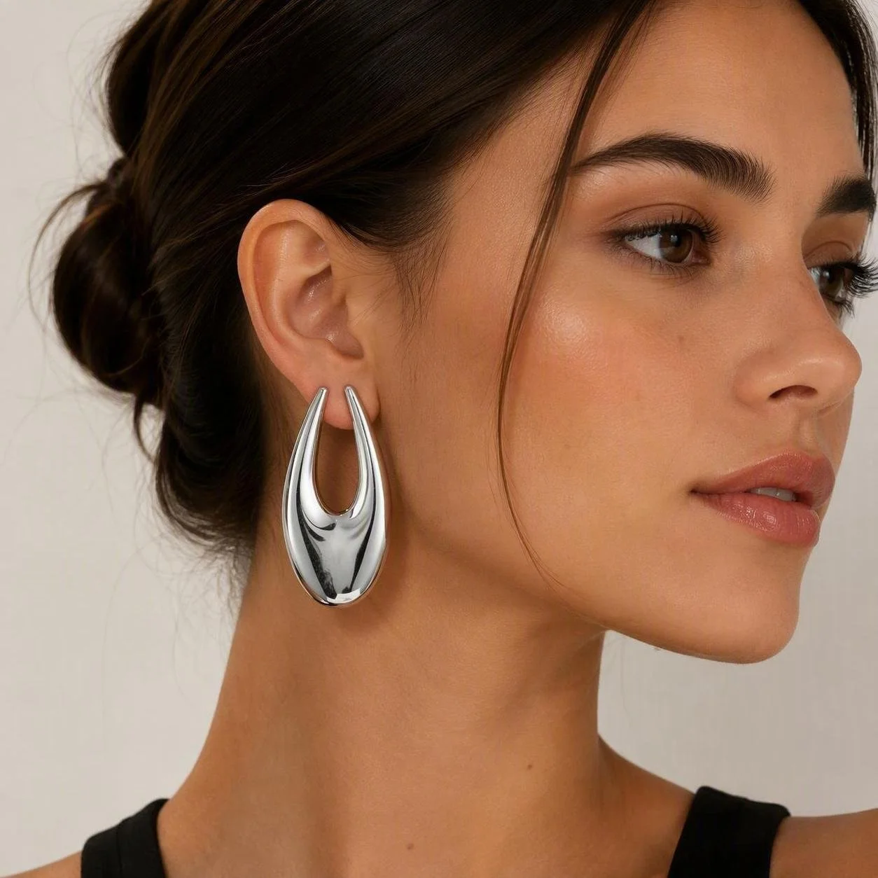 Boucles d'Oreilles Sculpturales en Argent