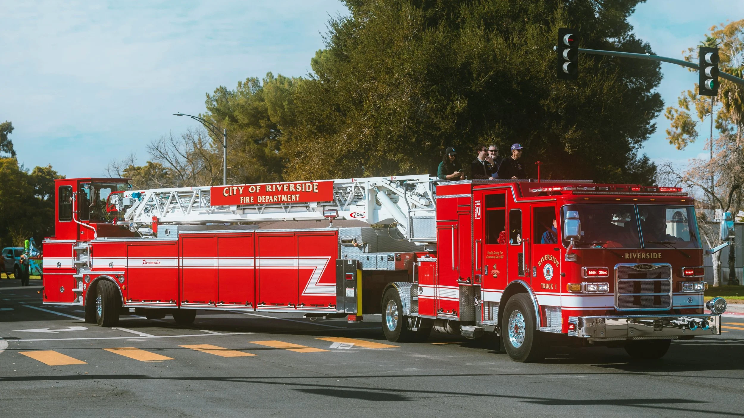 Image of City of Riverside Fire Truck driving through Riverside.