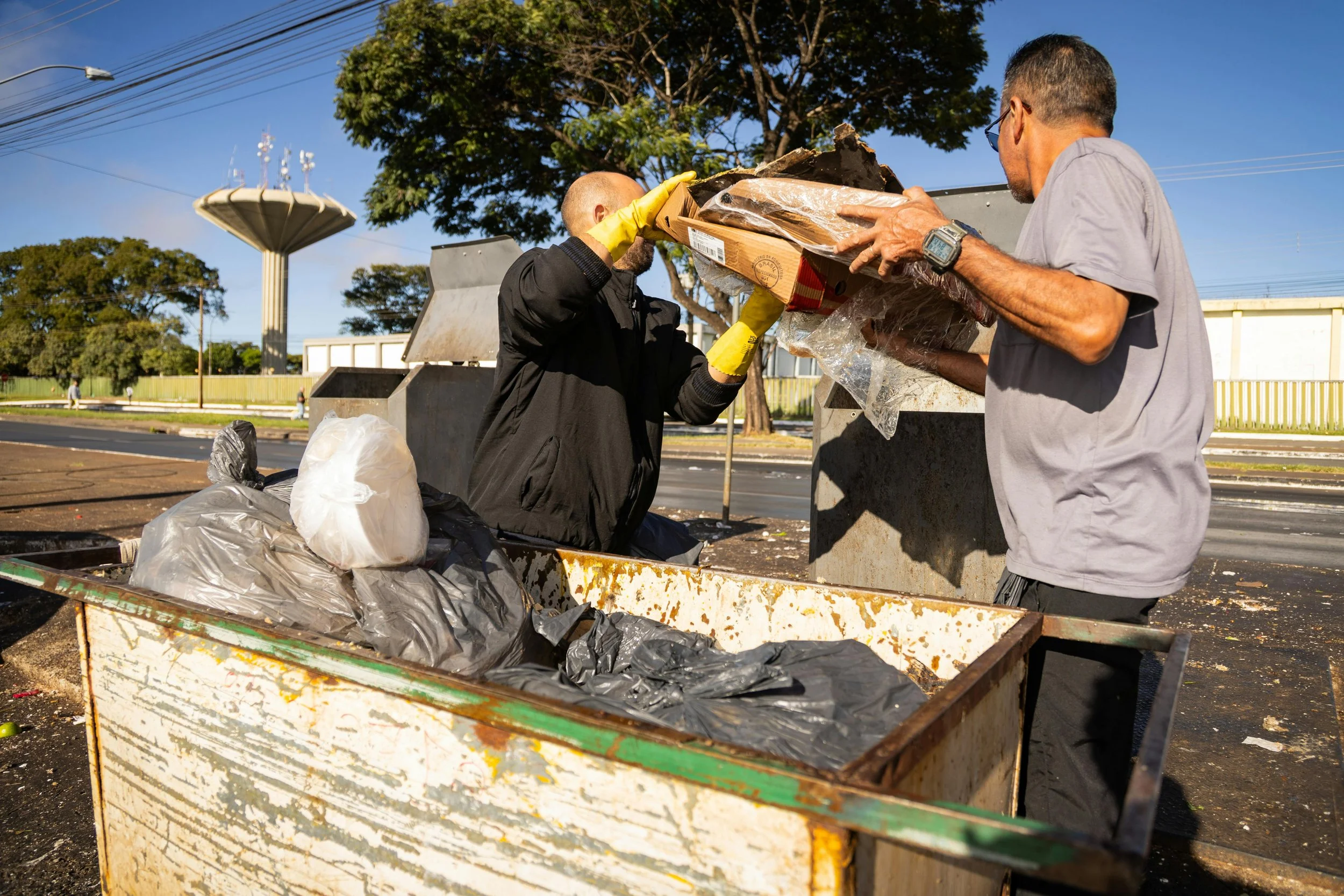 By Volume Junk Removal