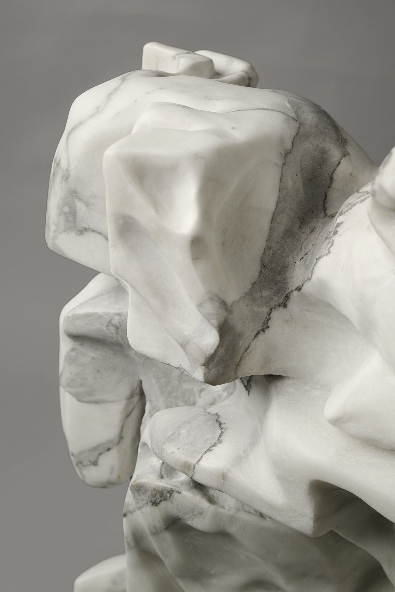 Sculpture - Marbre de Carrare - Taille directe - CEMI (artiste) 