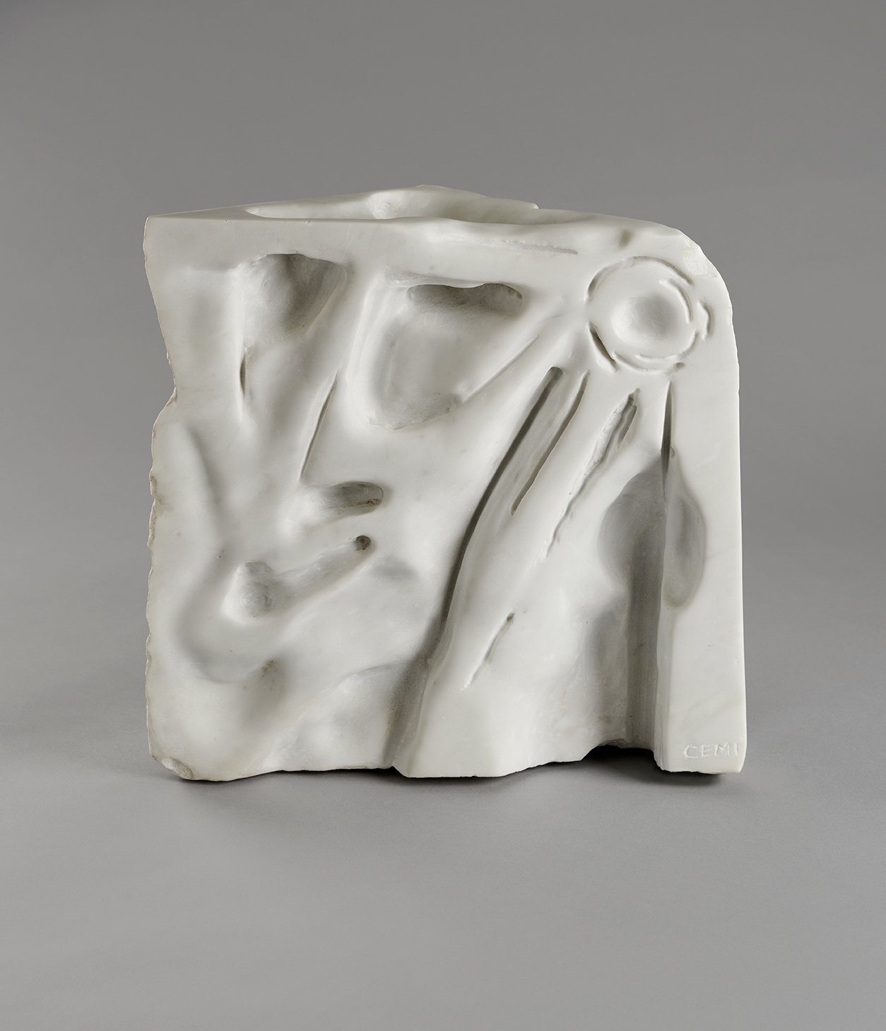 Sculpture - Marbre de Carrare - Taille directe - CEMI (artiste) 