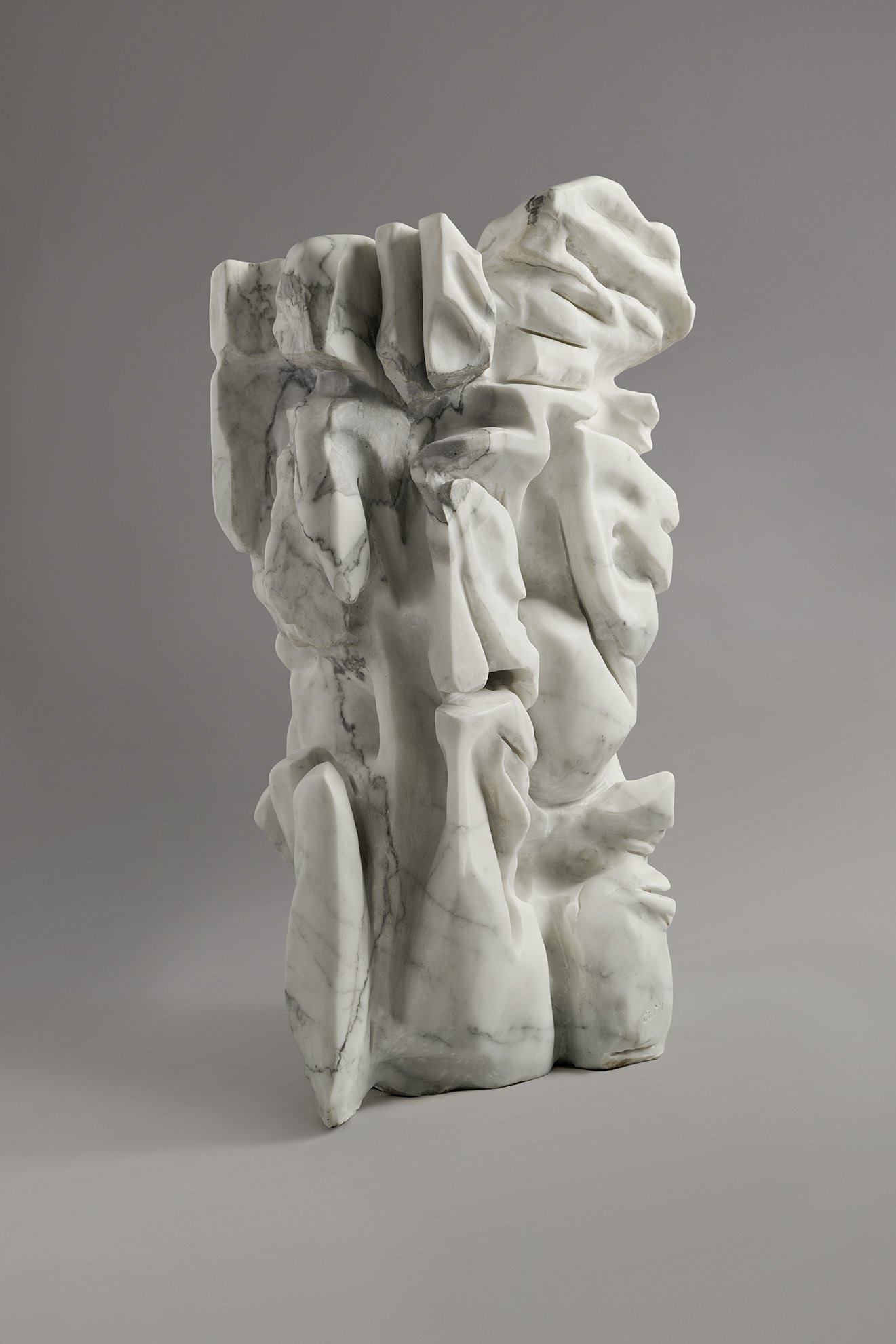 Sculpture - Marbre de Carrare - Taille directe - CEMI (artiste) 
