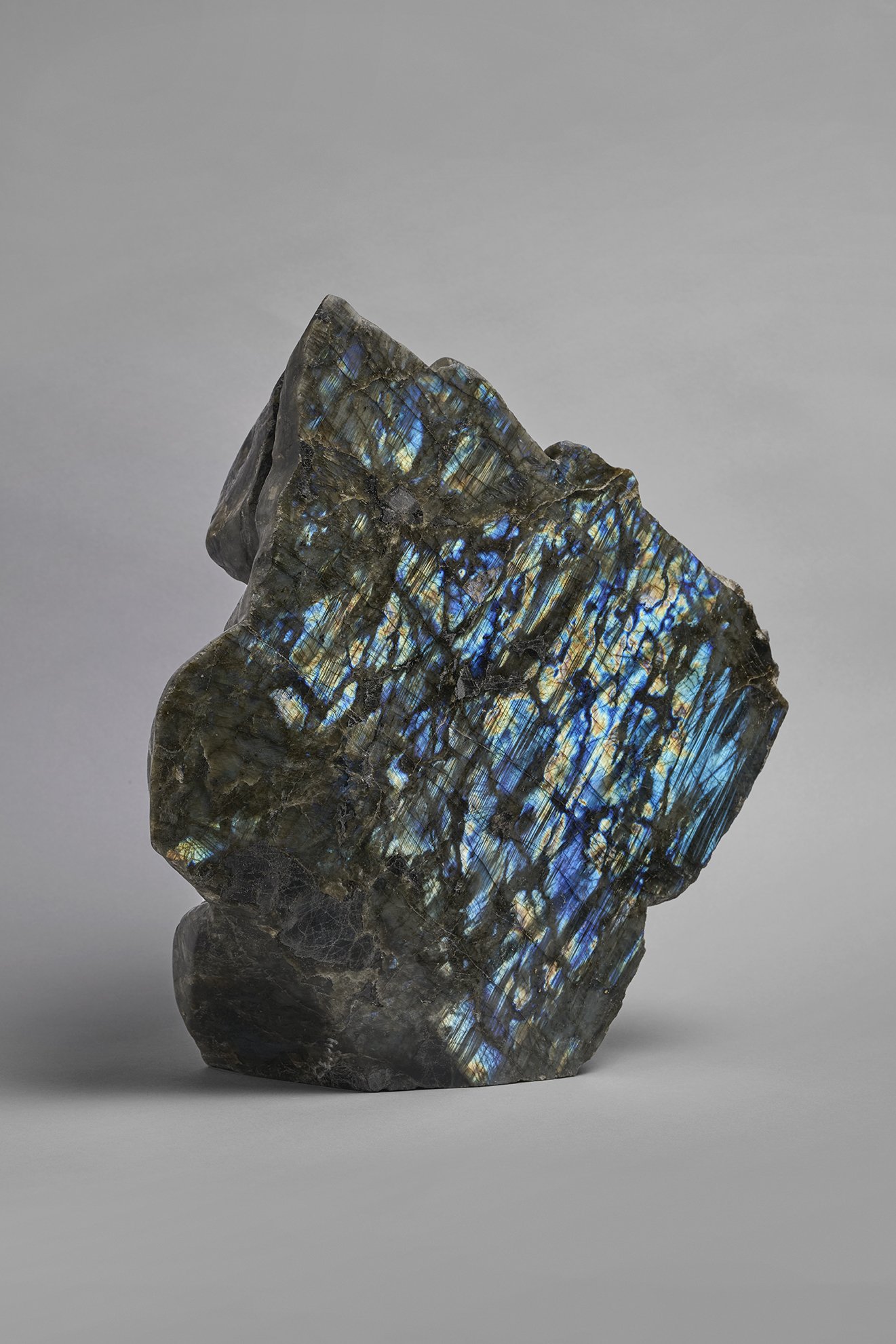 Sculpture - Labradorite - Taille directe - CEMI (artiste) 