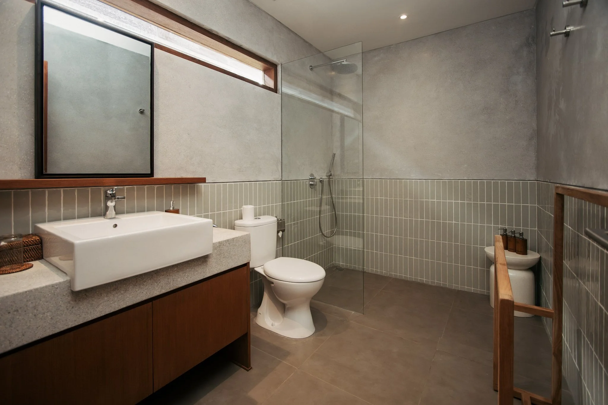 The Flow Bathroom 02.jpg