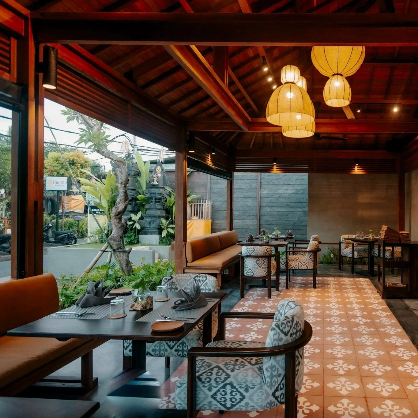 Kalm Kitchen restaurant at Kalm Lembongan