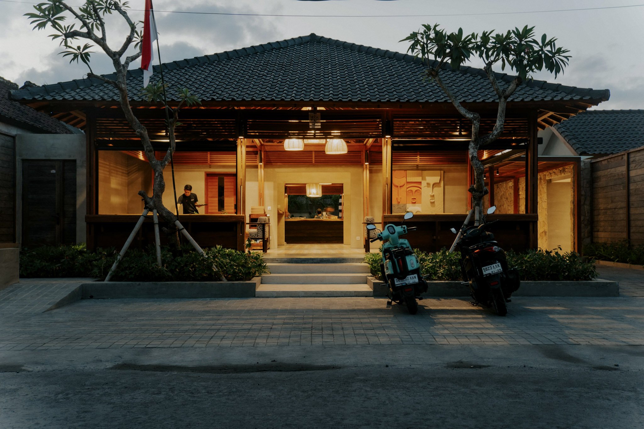 Entrance to Kalm Lembongan in Jungutbatu