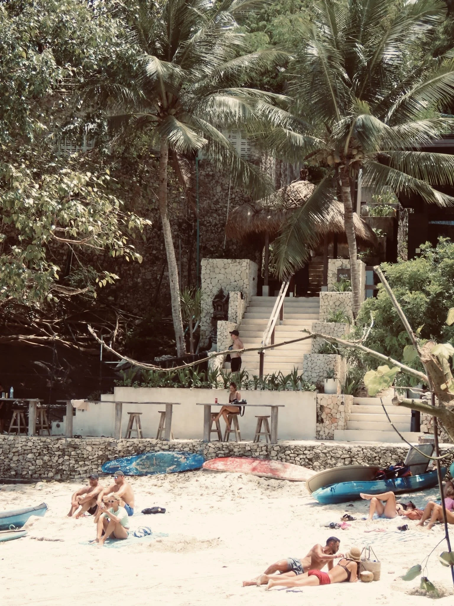 Beach life on Nusa Lembongan