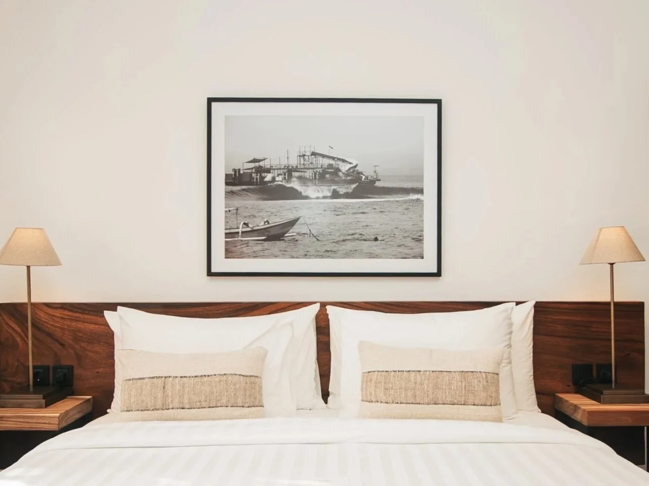 King bedroom at Kalm Lembongan