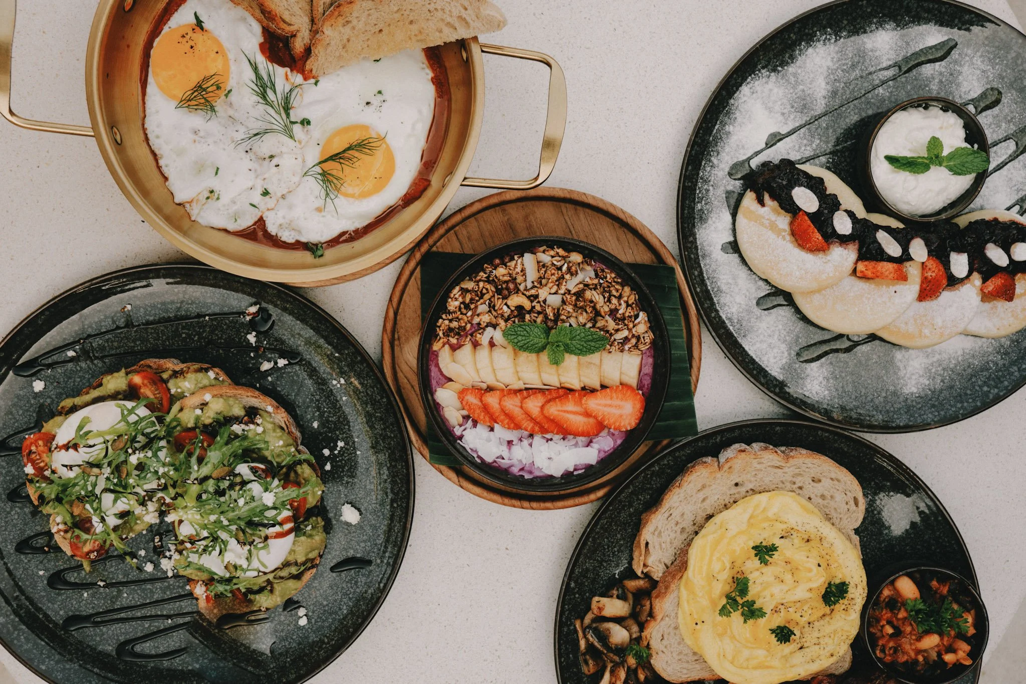 Breakfast dishes at Kalm Kitchen, Nusa Lembongan