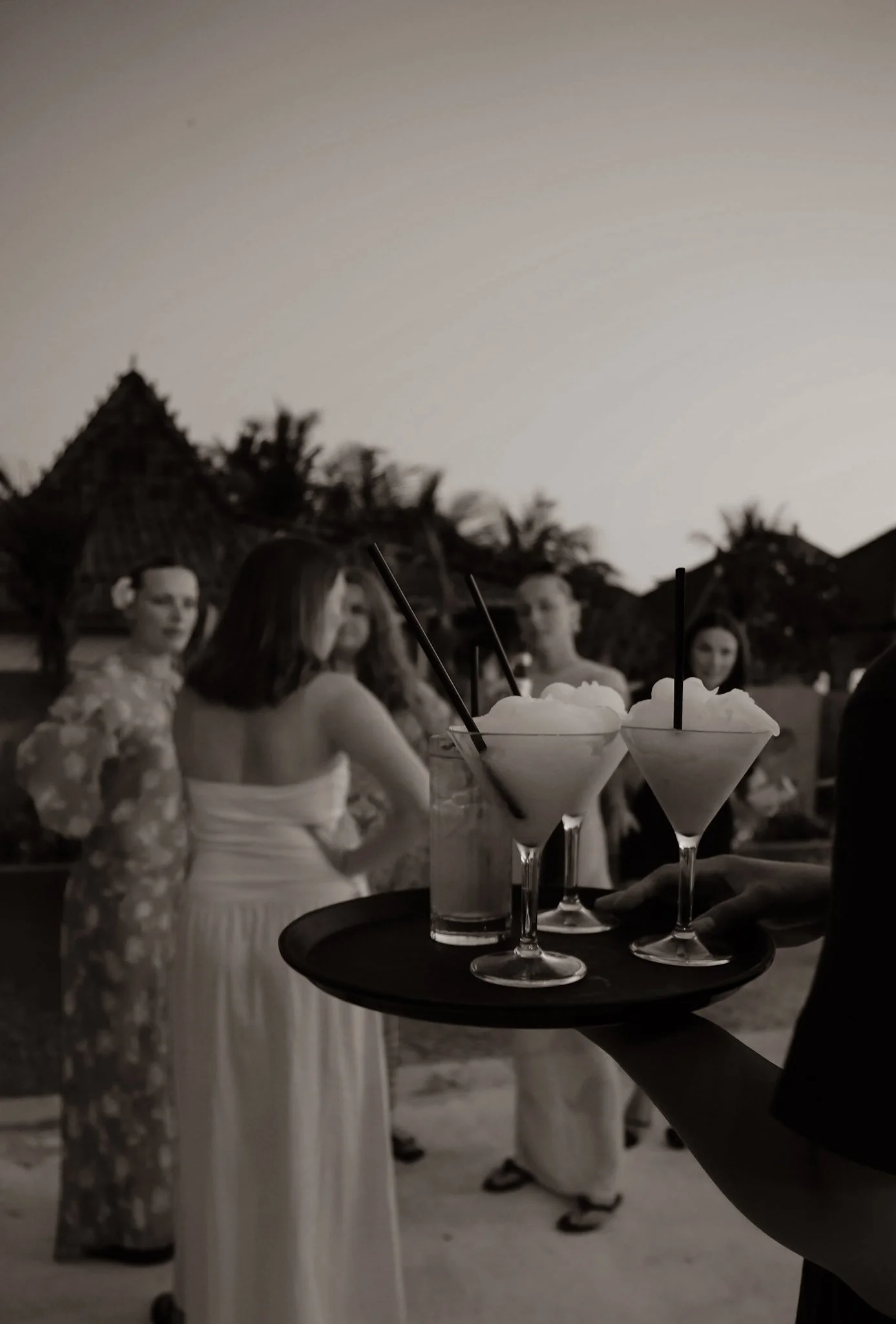Evening poolside drinks at Kalm Lembongan