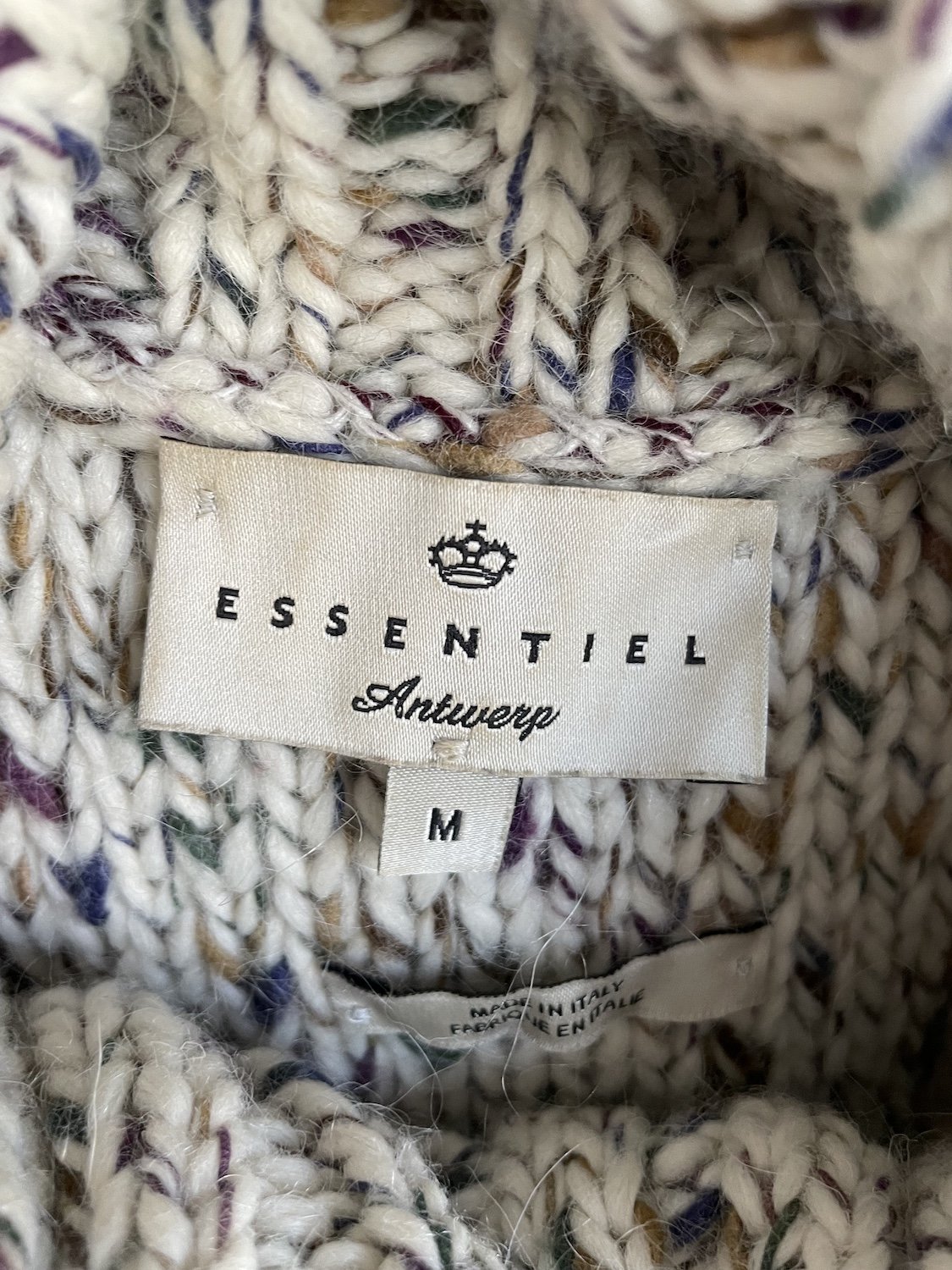 Essential Antwerp spekled Biegie turtleneck thick sweater_1278.jpg