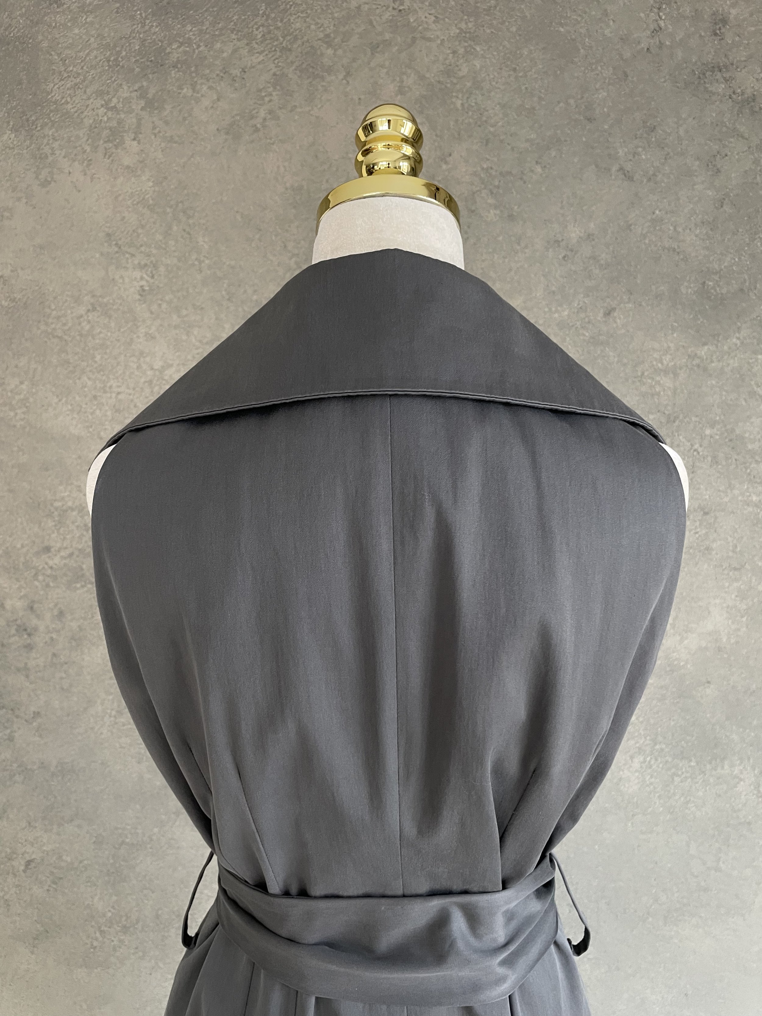 Natan charcoal grey cotton dress back view showing belt detail