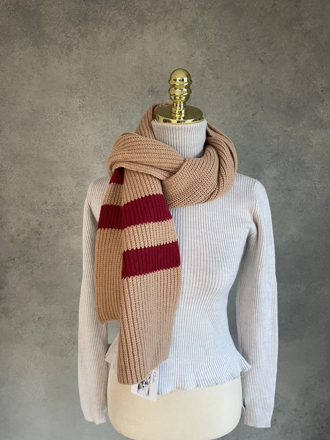 Baum & Pferdegarten camel red scarf_1560.jpg