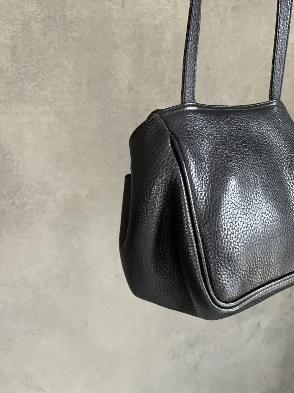 Nobody crossover black bag ties_1704.jpg